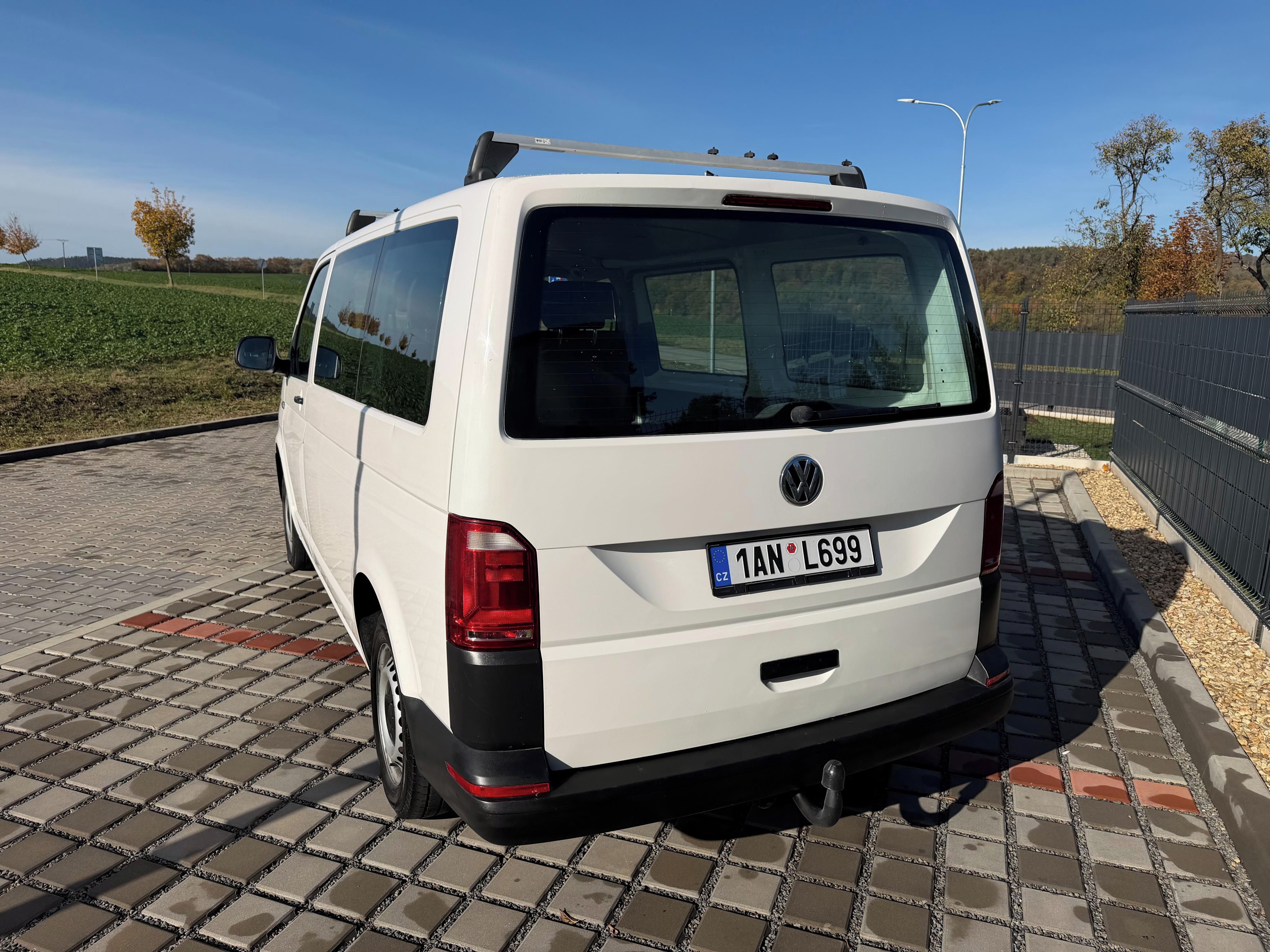 Volkswagen Transporter, T6 110KW, 5-8 MÍST, tažné - fotka 4