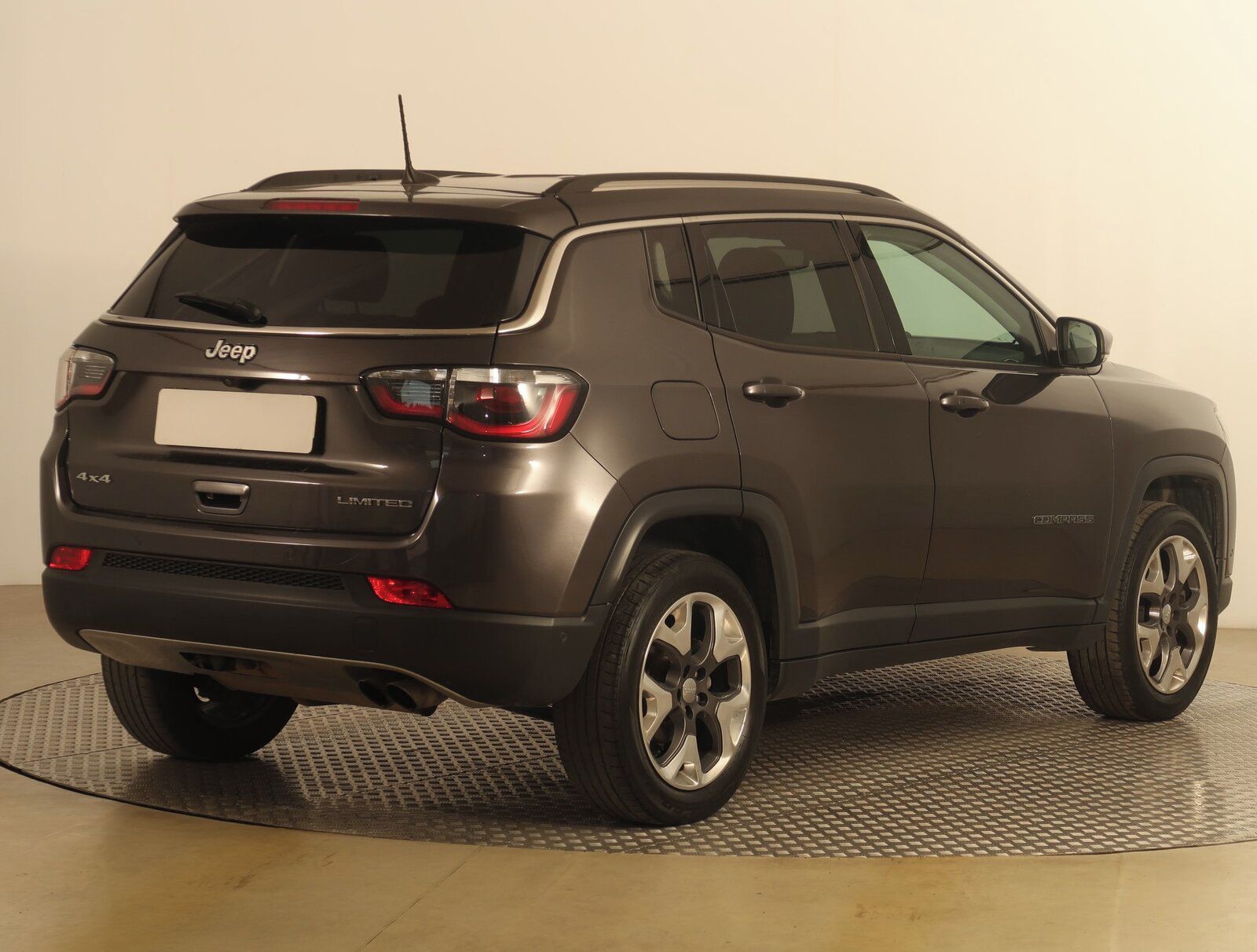 Jeep Compass, 1.4 MultiAir, 4X4, Automat - fotka 5