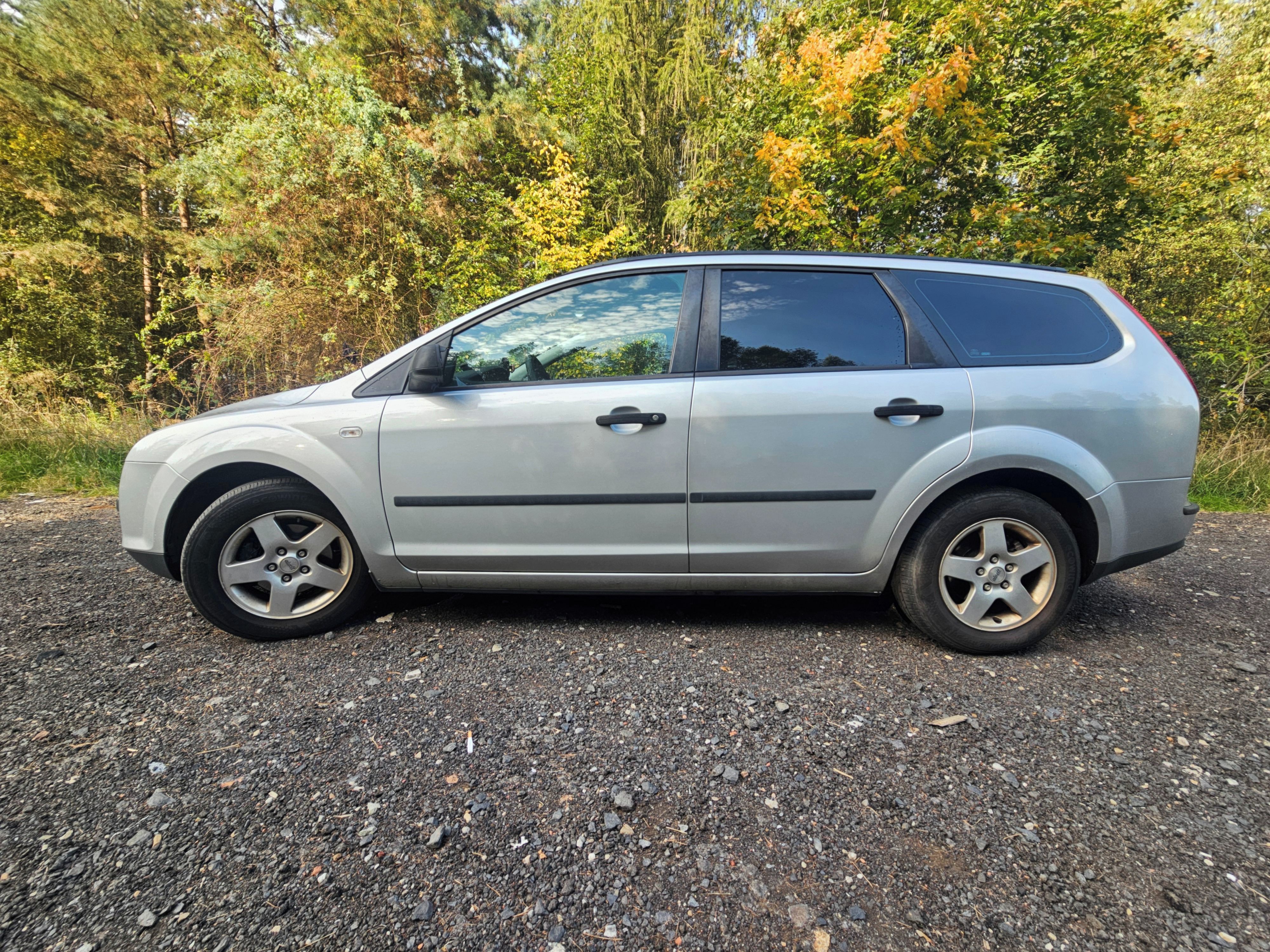 Ford Focus, Ford Focus 1.6 i 74kW - fotka 5