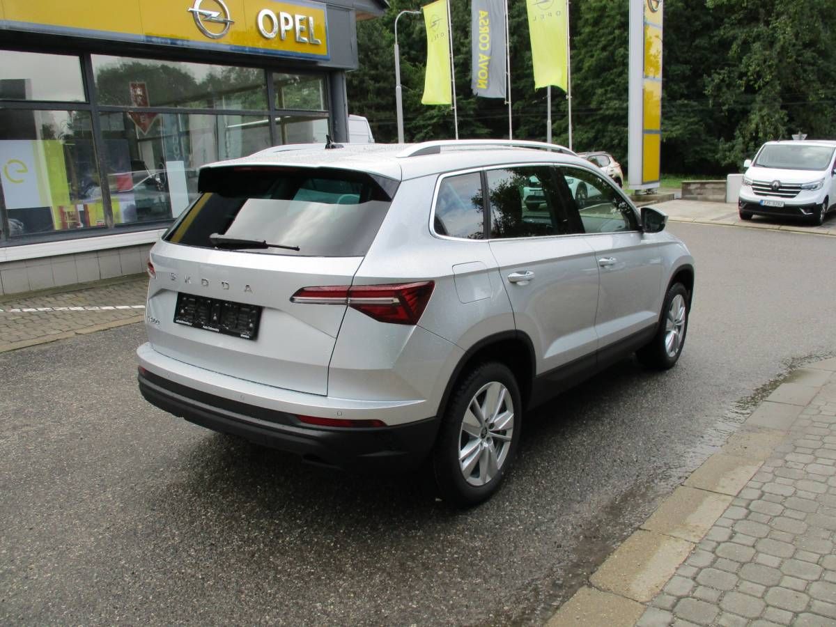 Škoda Karoq, Top Selection 1,5TSI 110kW DSG - fotka 5