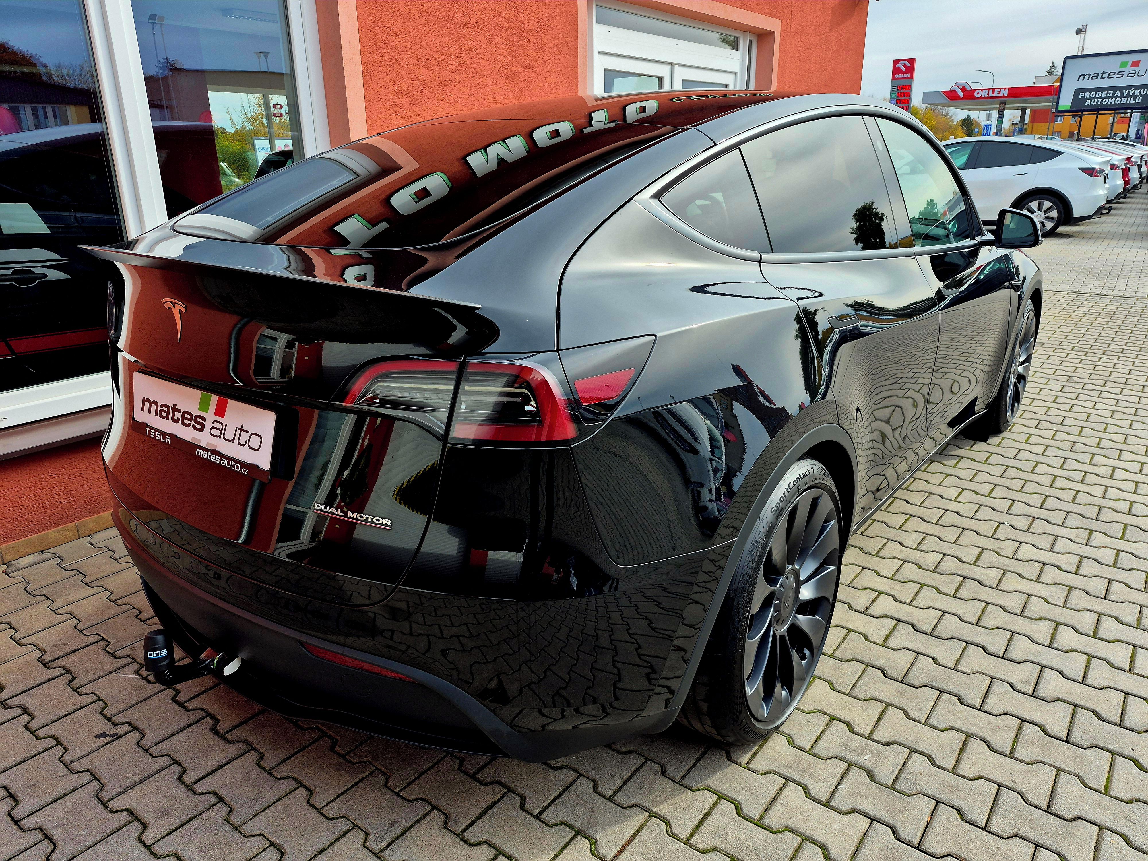 Tesla Model Y, Performance 393 kW DPH TAŽNÉ - fotka 5
