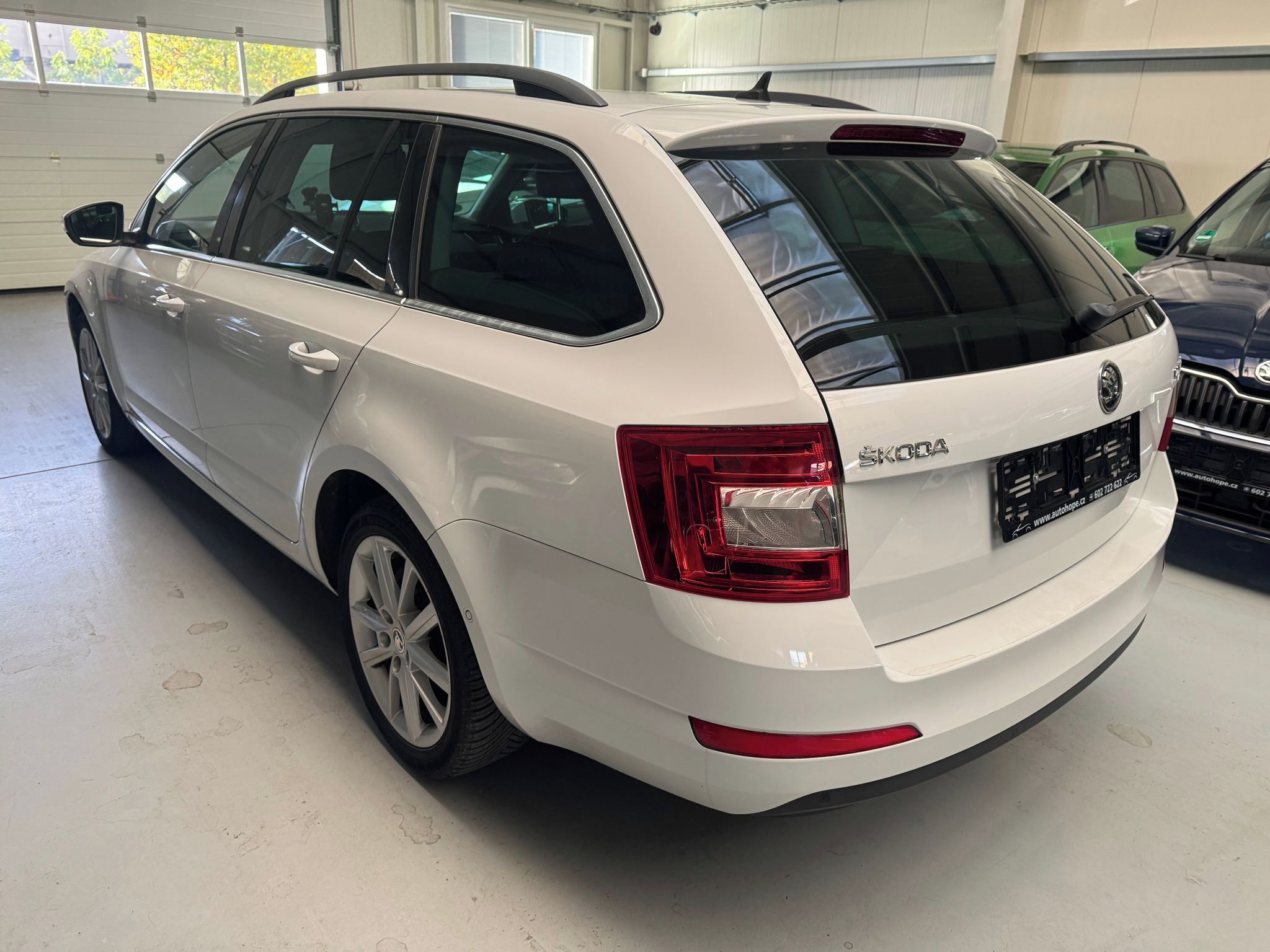 Škoda Octavia, combi 1.4 TSI DSG Elegance - fotka 4