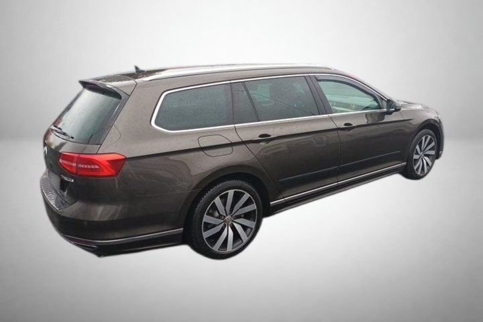 Volkswagen Passat, 1.8 TSI, R-Line, Automat - fotka 2