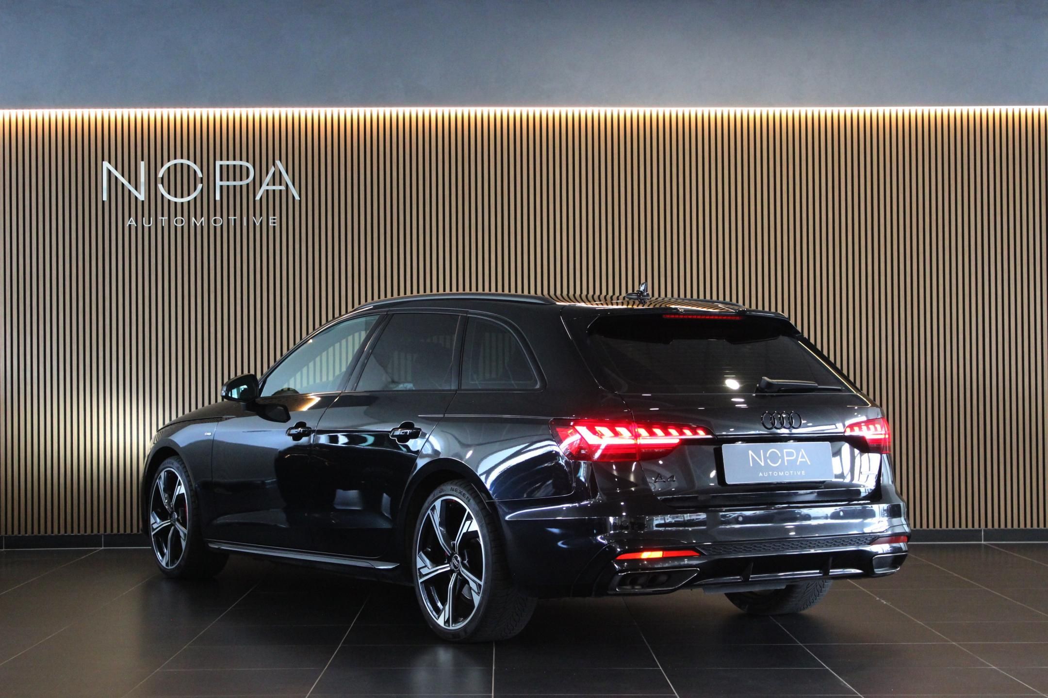 Audi A4 Avant, 40 TDI Quattro Comp+ Matrix CZ - fotka 4