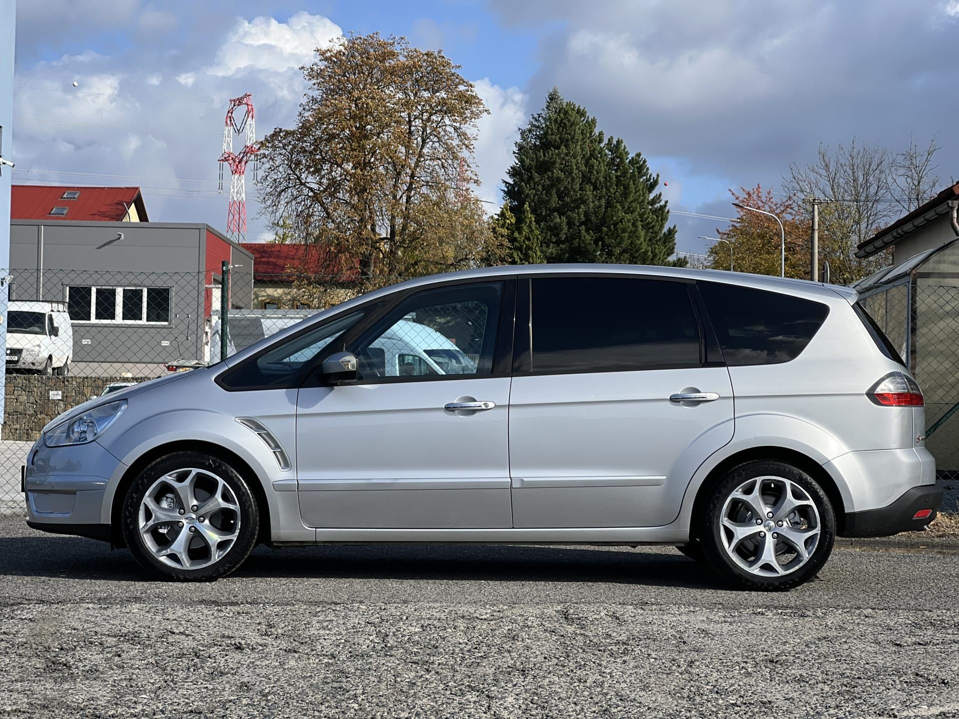 Ford S-MAX, 2.0TDCi 103kw AUTOMAT ALU KLIM - fotka 4