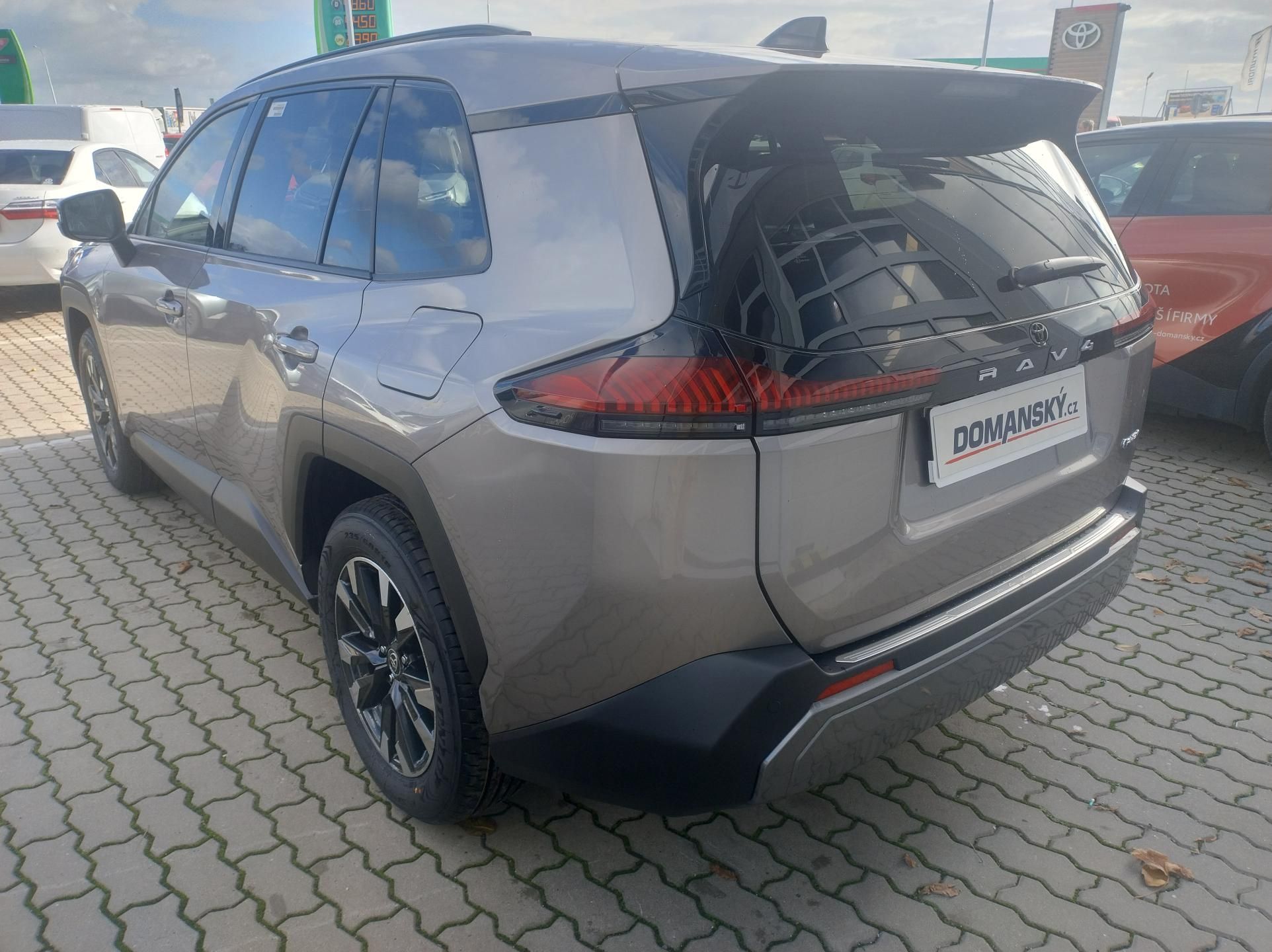 Toyota Rav4, 2.5 PHEV 4x4 Comfort Business - fotka 4