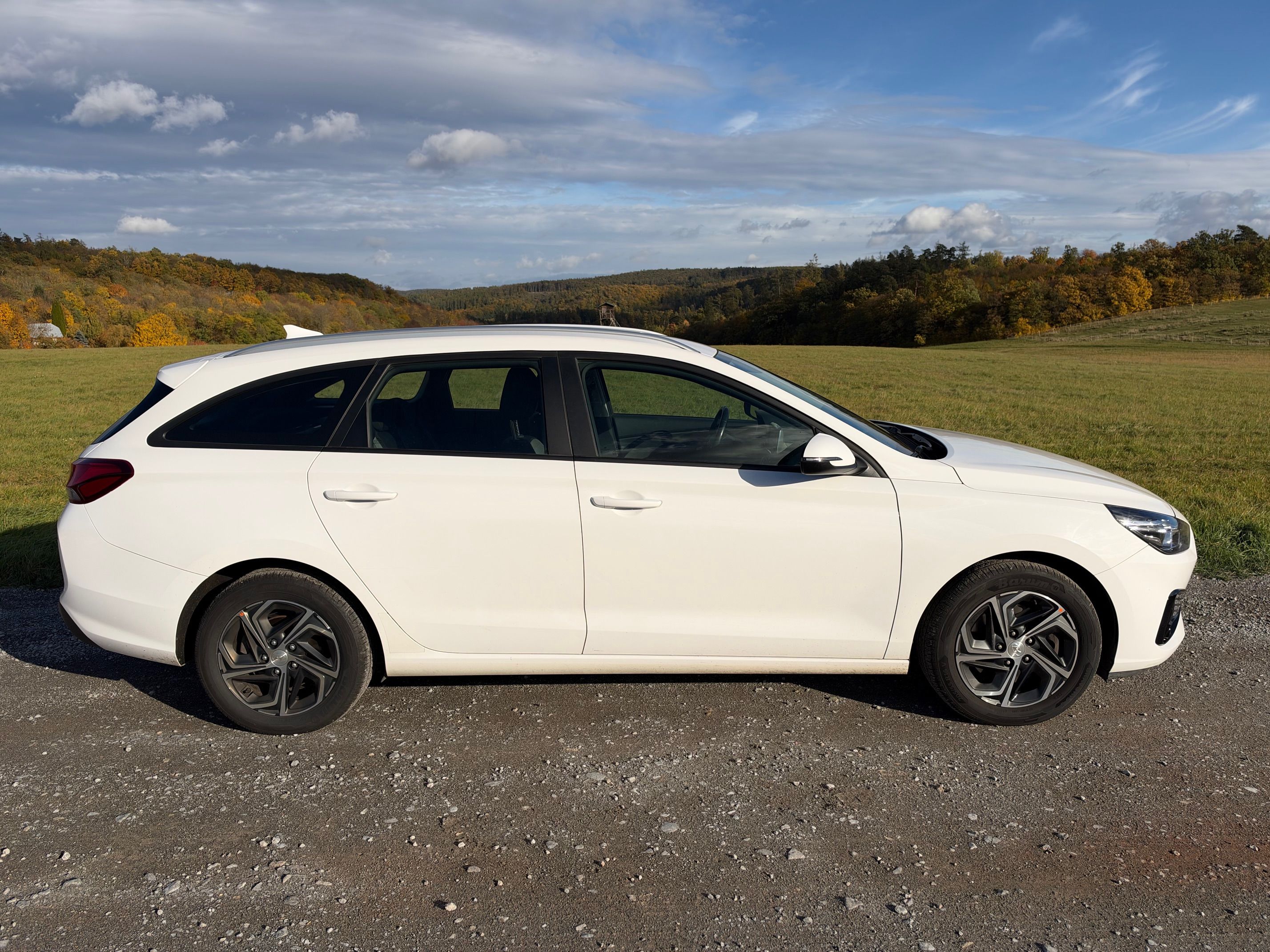 Hyundai i30, 1.0T-GDi 88kW COMF. KAMERA ČR - fotka 6