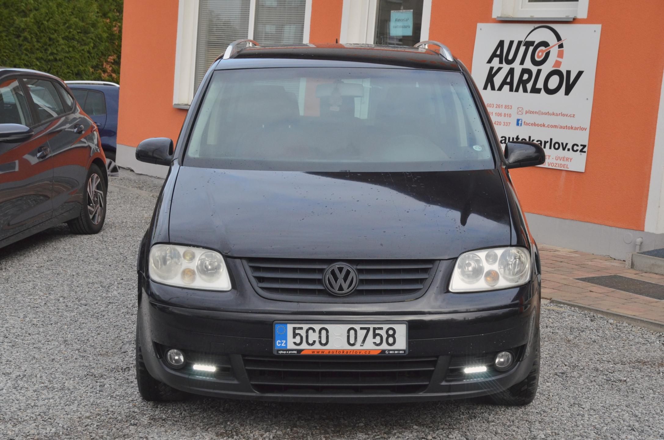 Volkswagen Touran, 2.0 TDi 103kW / 2x sada kol - fotka 2