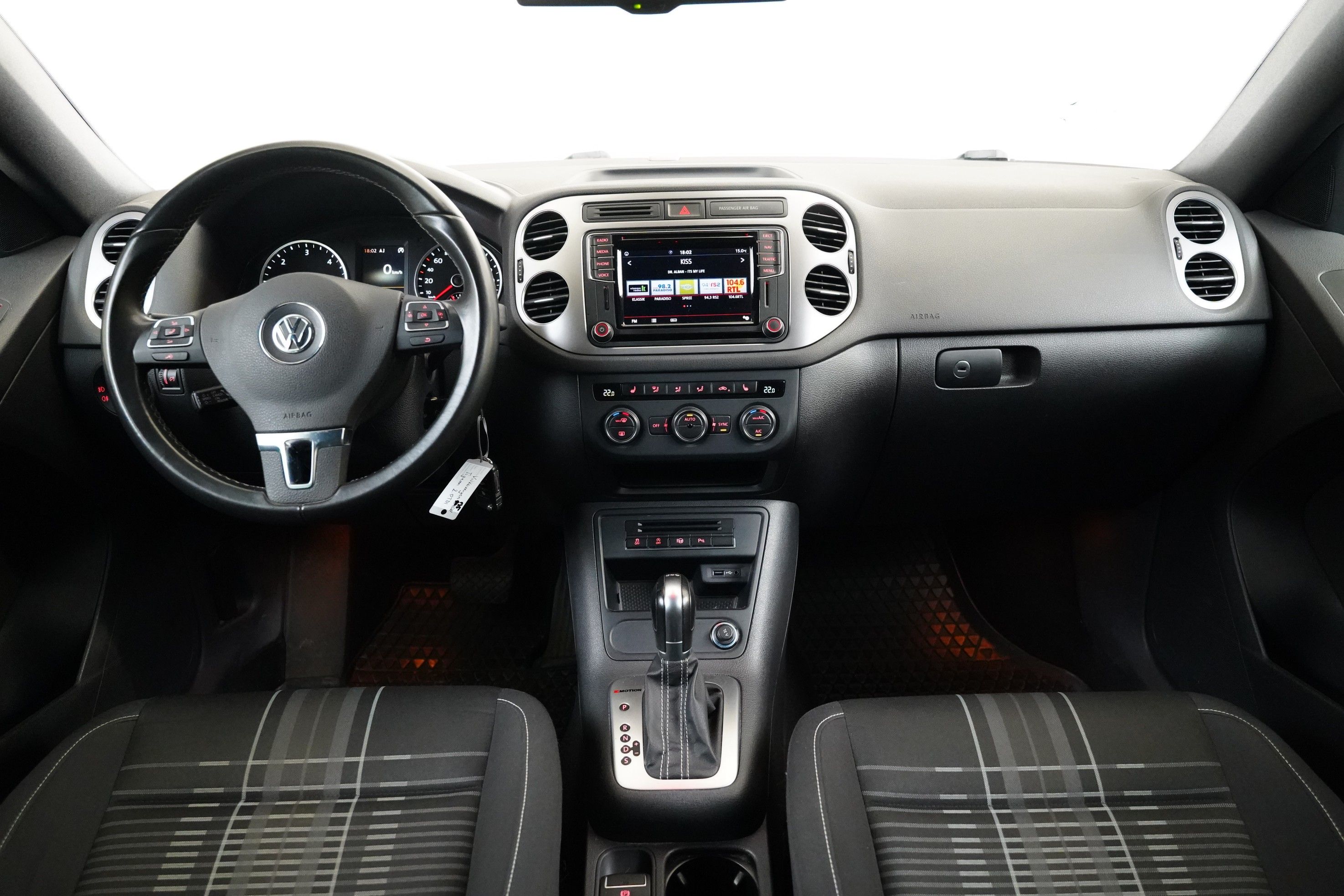 Volkswagen Tiguan, 2.0 TDI 135 kW 4Motion Sport - fotka 5
