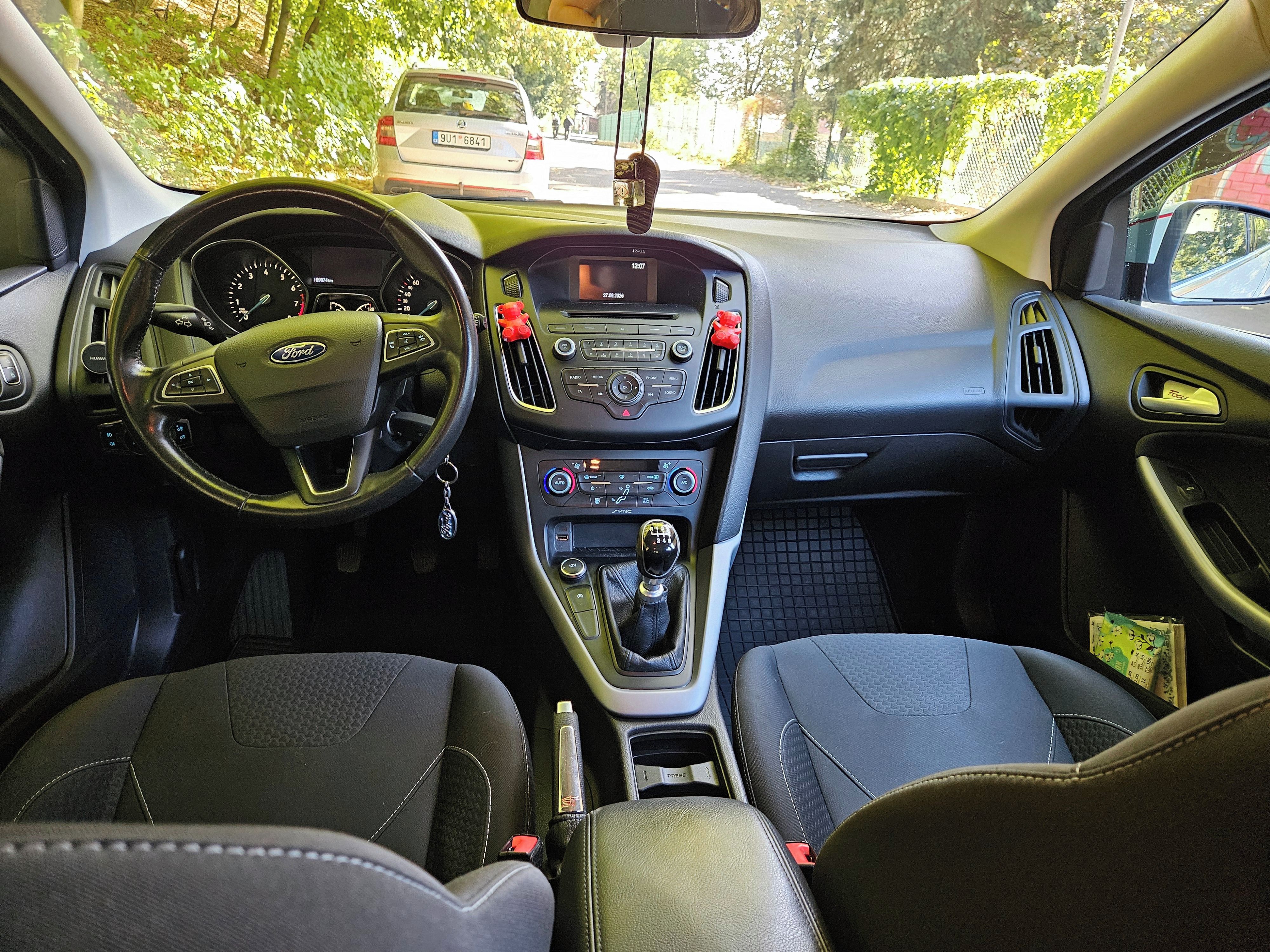 Ford Focus - fotka 6