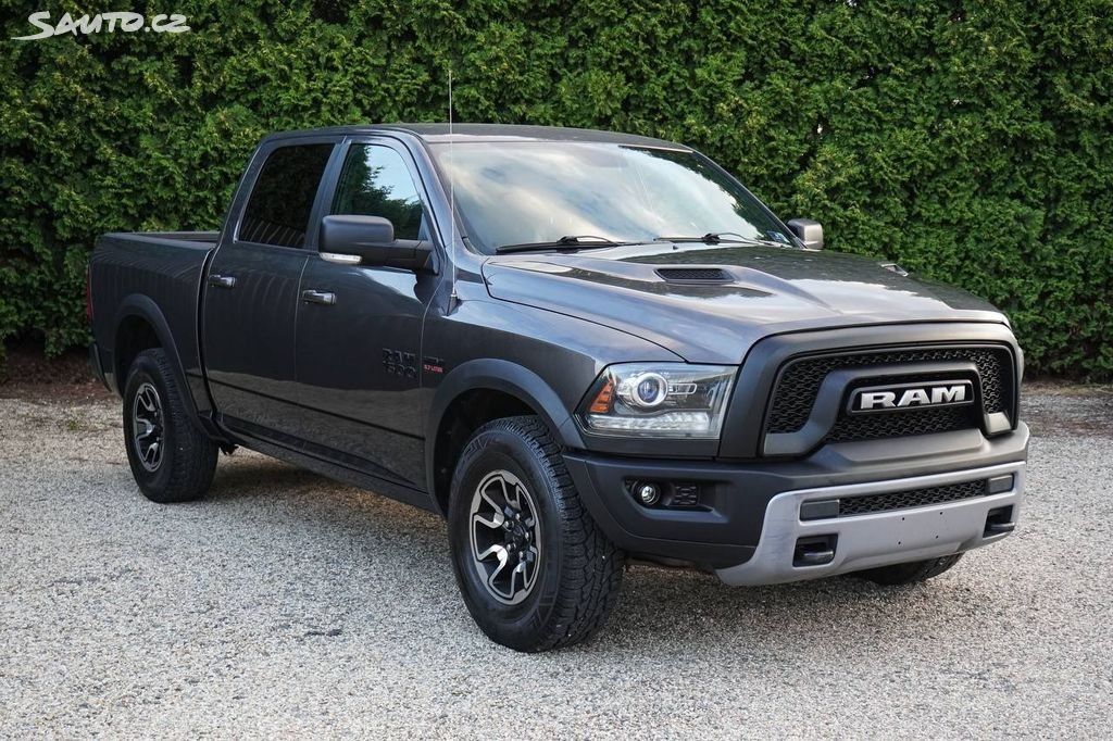 Dodge Ram, 5.7 HEMI 4X4 REBEL EDITION - fotka 2