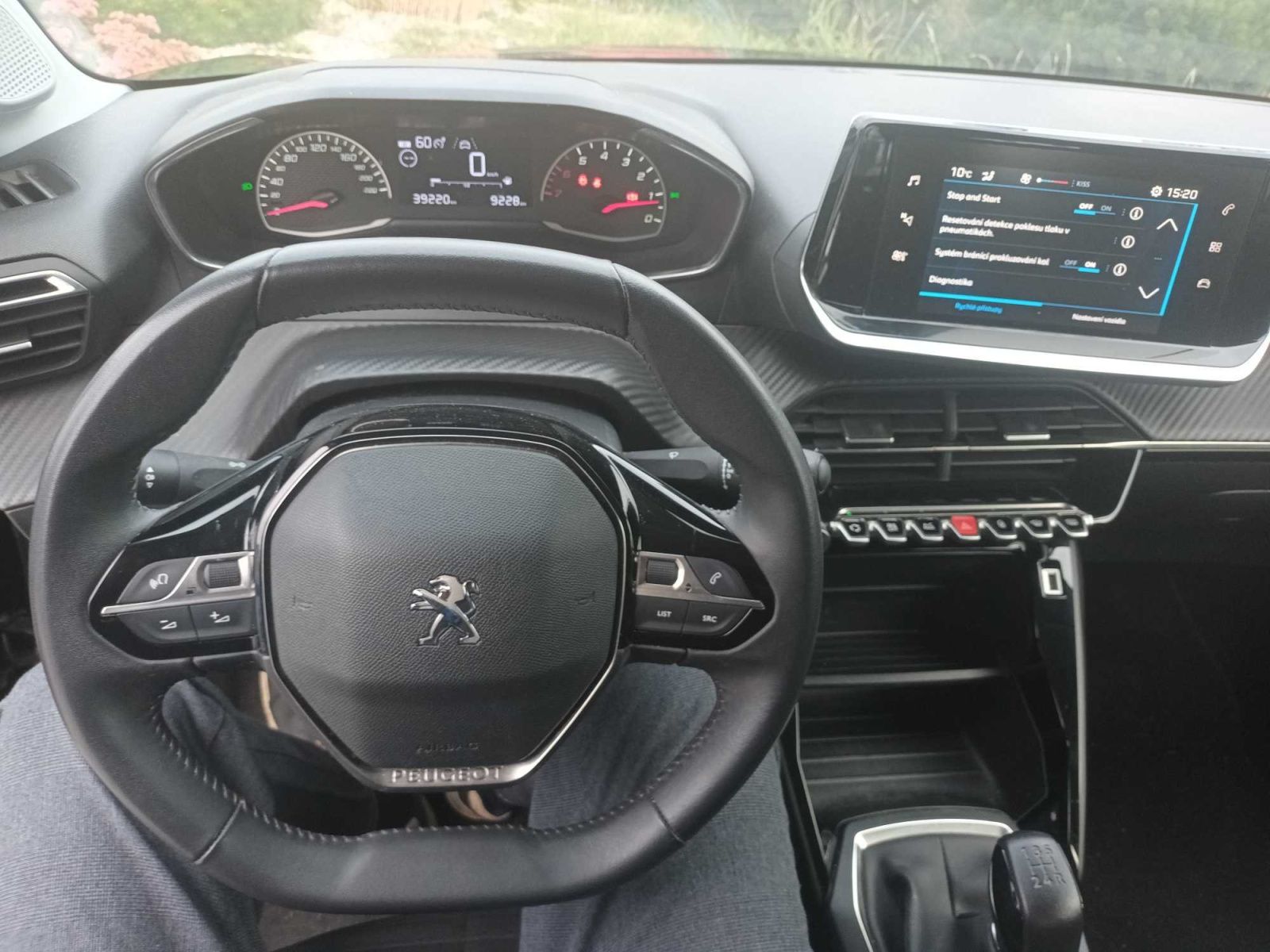 Peugeot 208, 1.2 PureTech, Serv.kniha - fotka 3