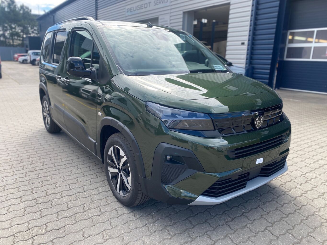 Peugeot Rifter, LONG GT BlueHDi 130 EAT8 - 7MÍ - fotka 2