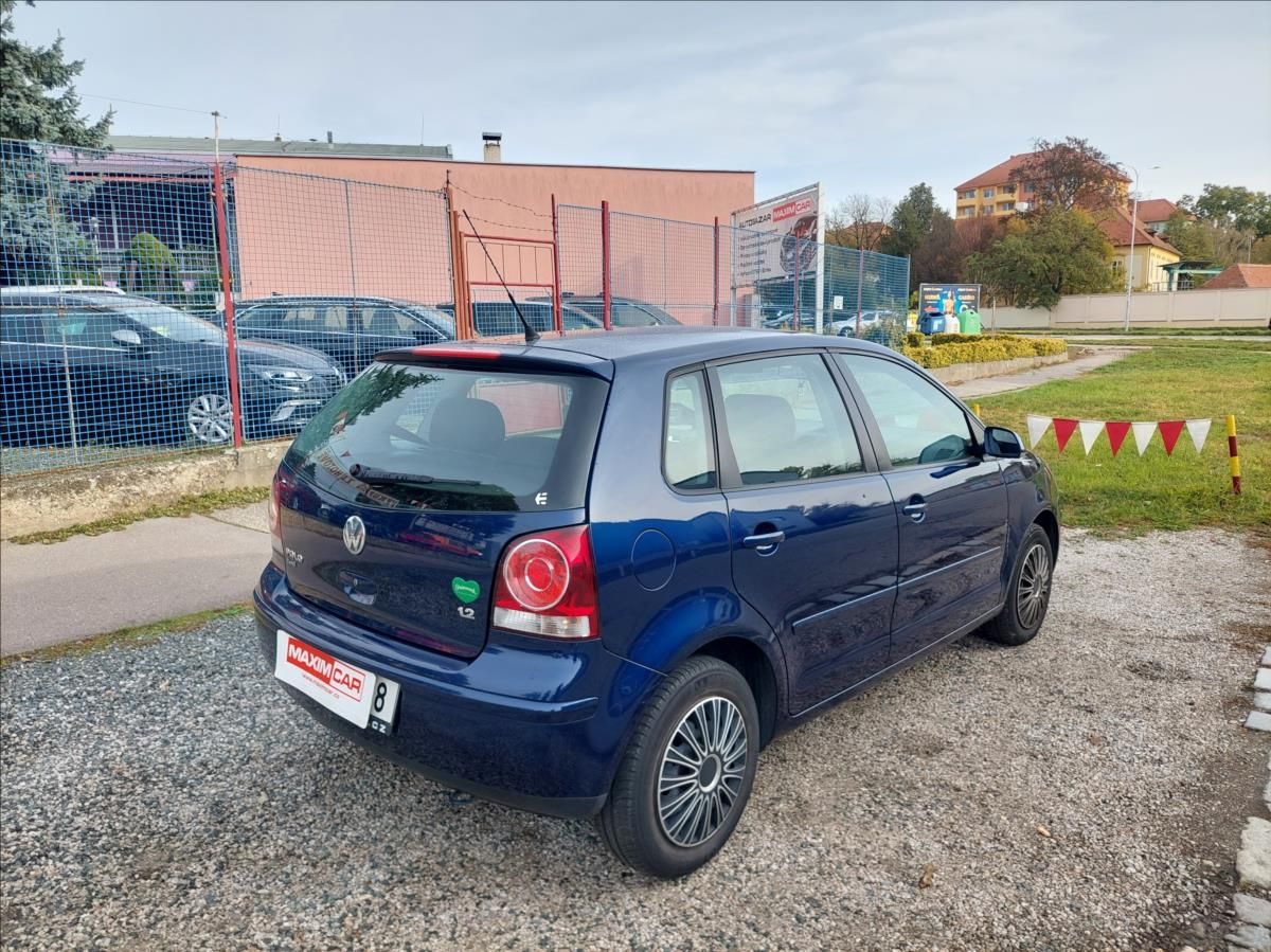 Volkswagen Polo, 1,2 i serviska klimatizace - fotka 5