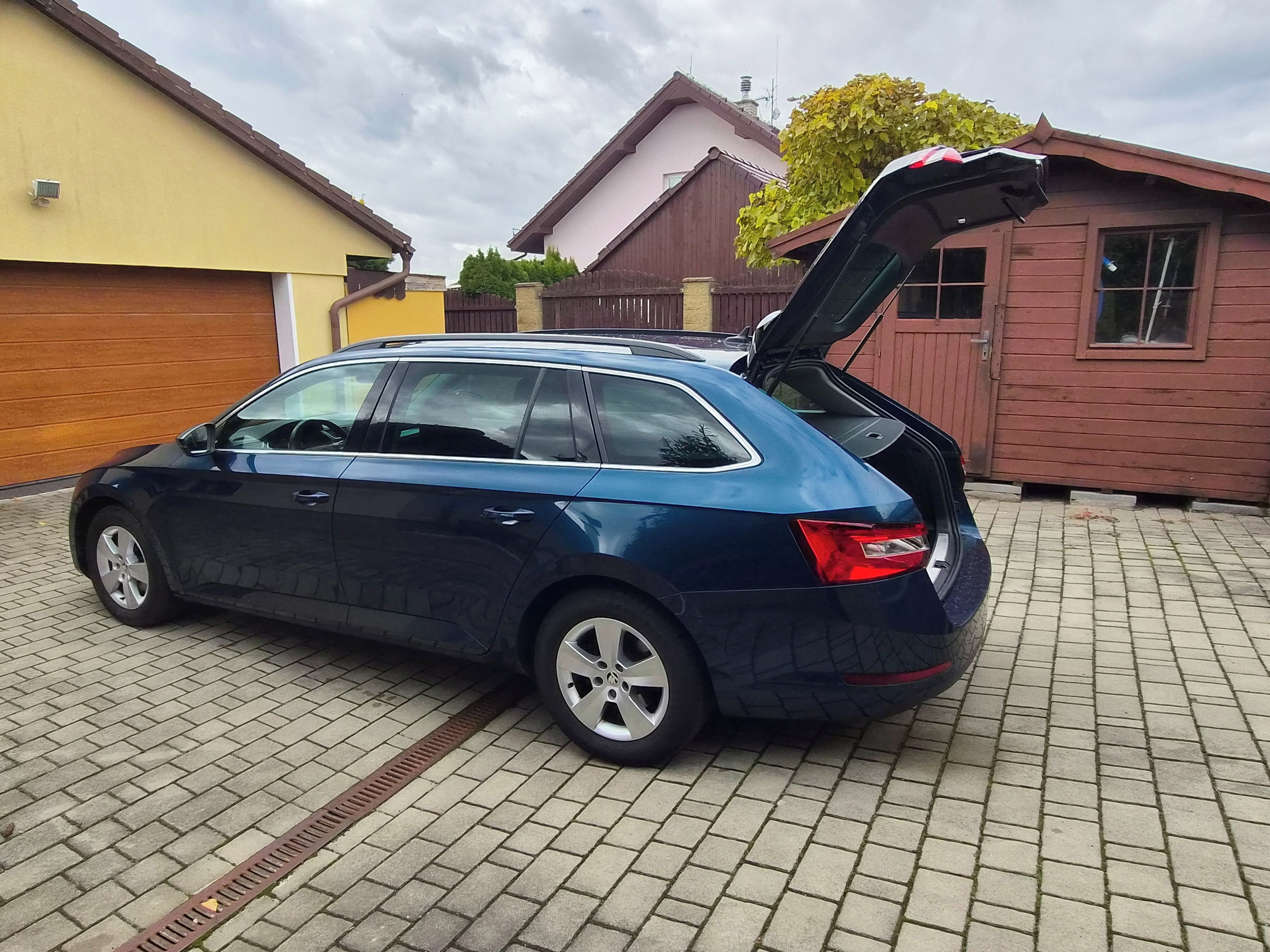 Škoda Superb, 2,0TDi DSG 110kw FACELIFT 2023 - fotka 6