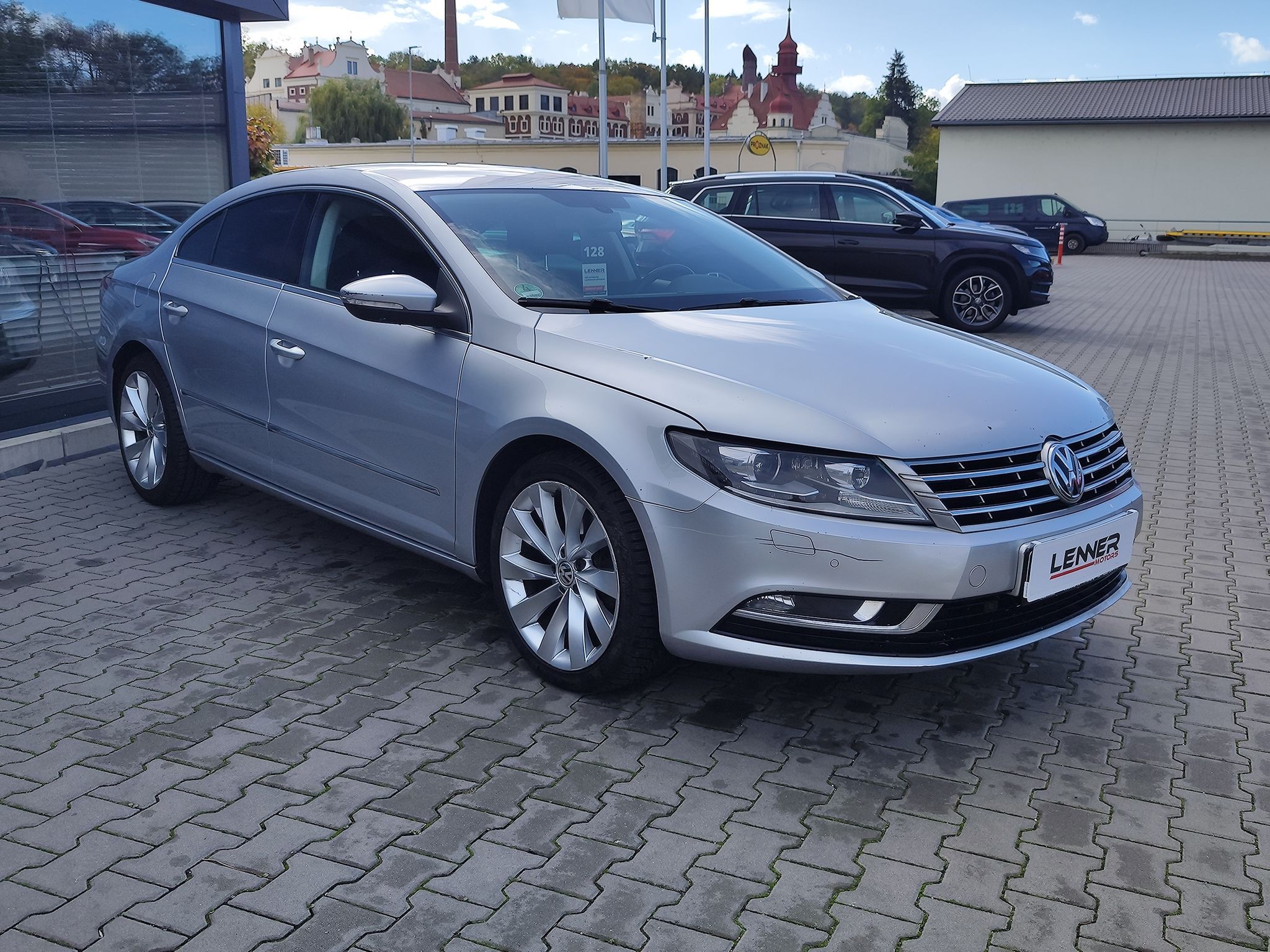Volkswagen CC, 2.0 TDI/130kW Sportline 4x4 AT - fotka 3