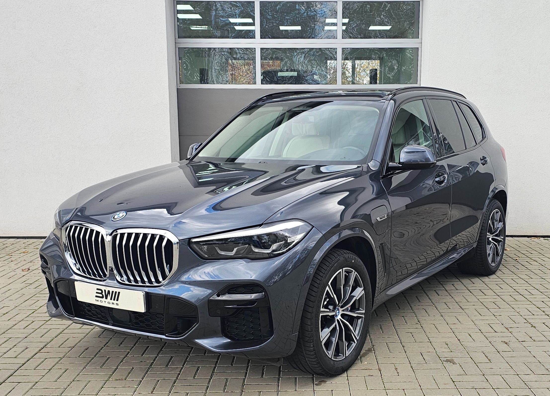 BMW X5, xDrive45e