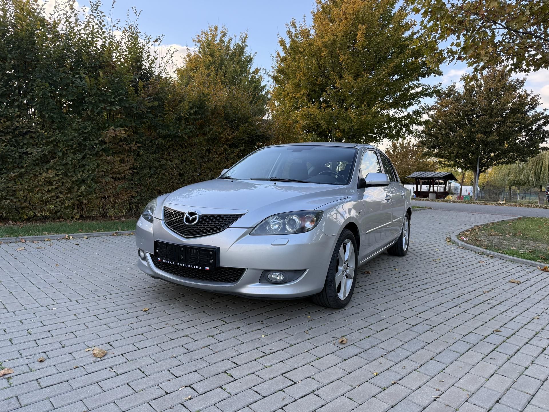 Mazda 3, 2.0 Sport - fotka 2