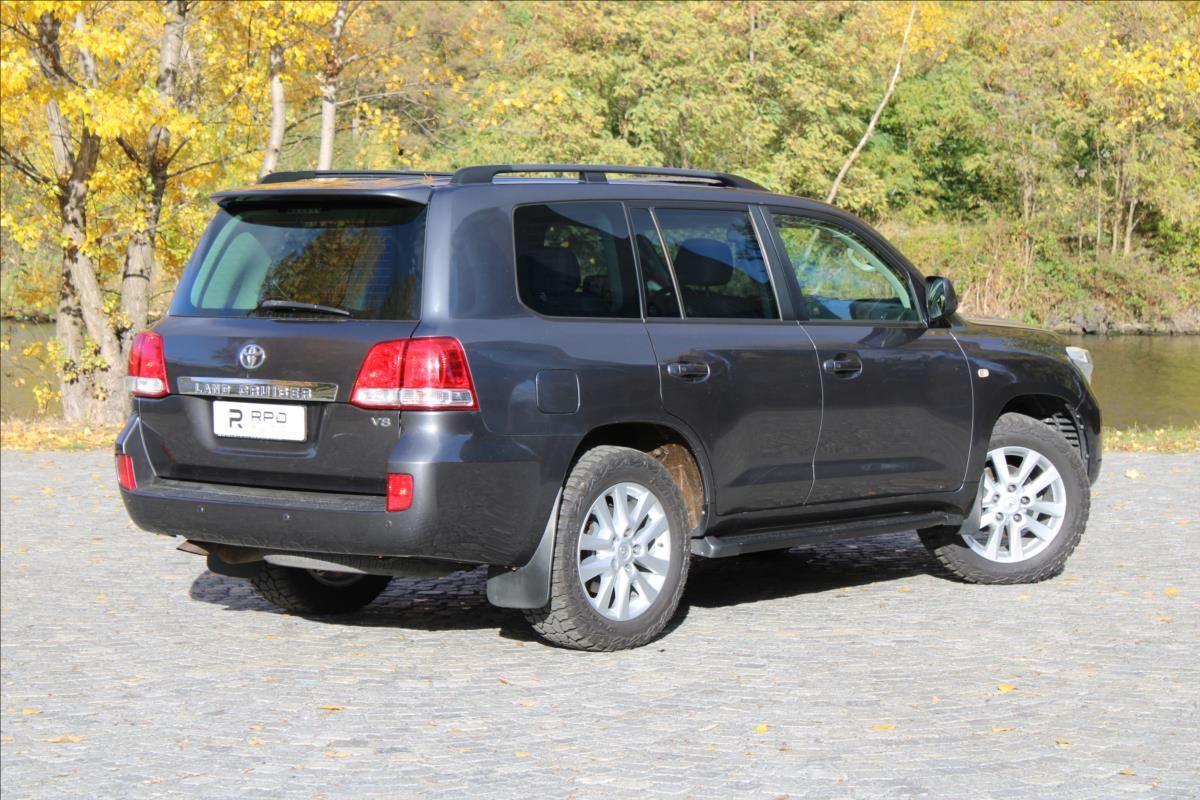 Toyota Land Cruiser, 200 4.5 D-4D V8 / CZ - fotka 2