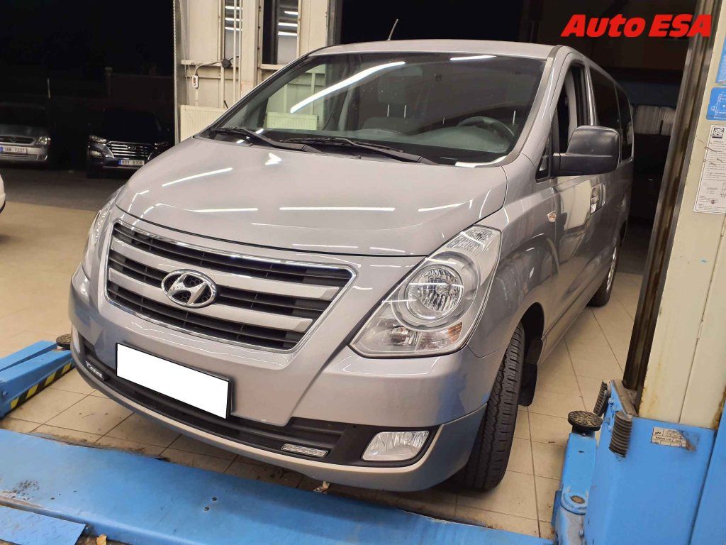 Hyundai H 1, 2.5CRDi 8míst,ČR,Navi