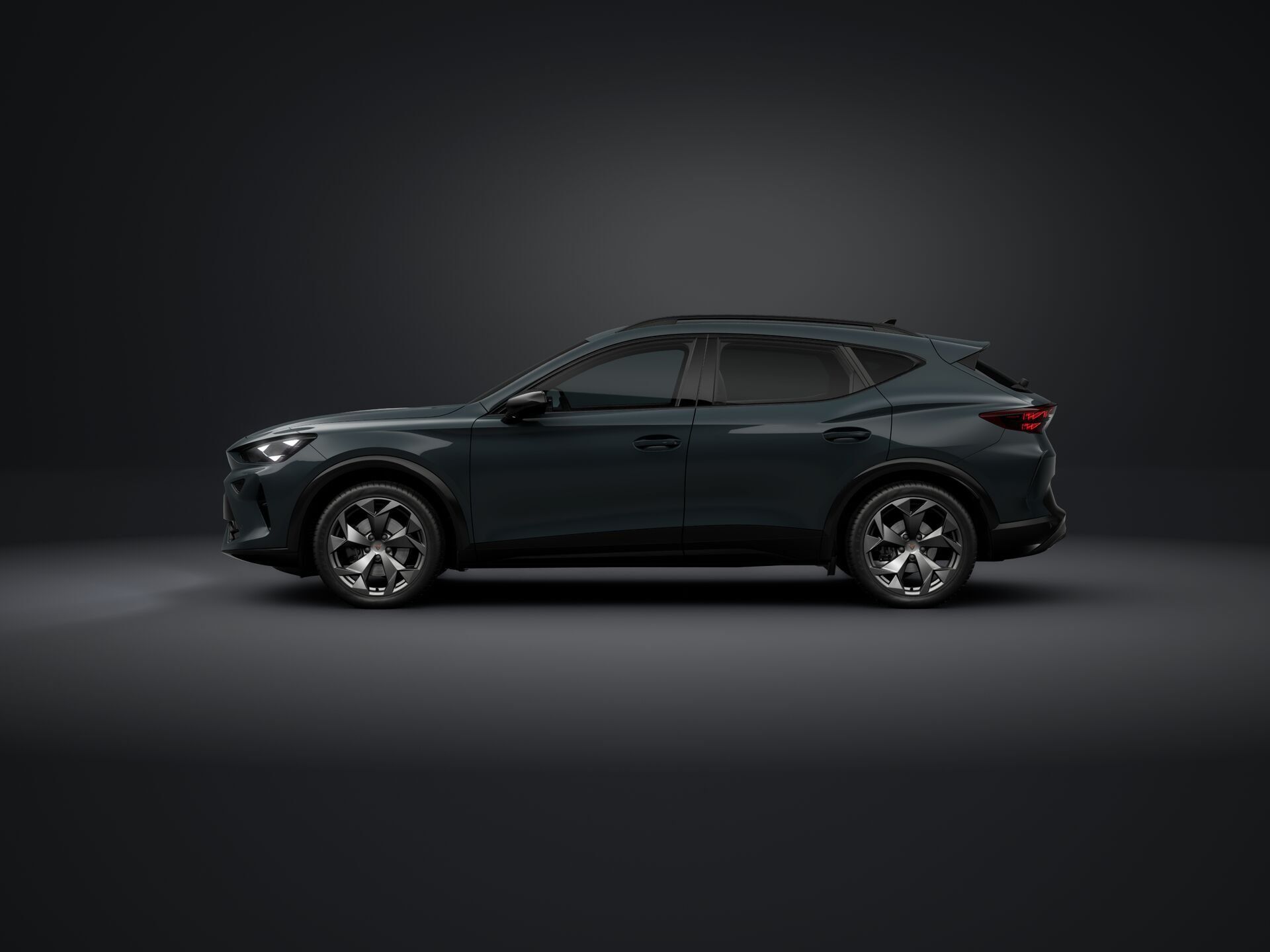 Cupra Formentor, Formentor 1.5 eTSI 150k DSG - fotka 2