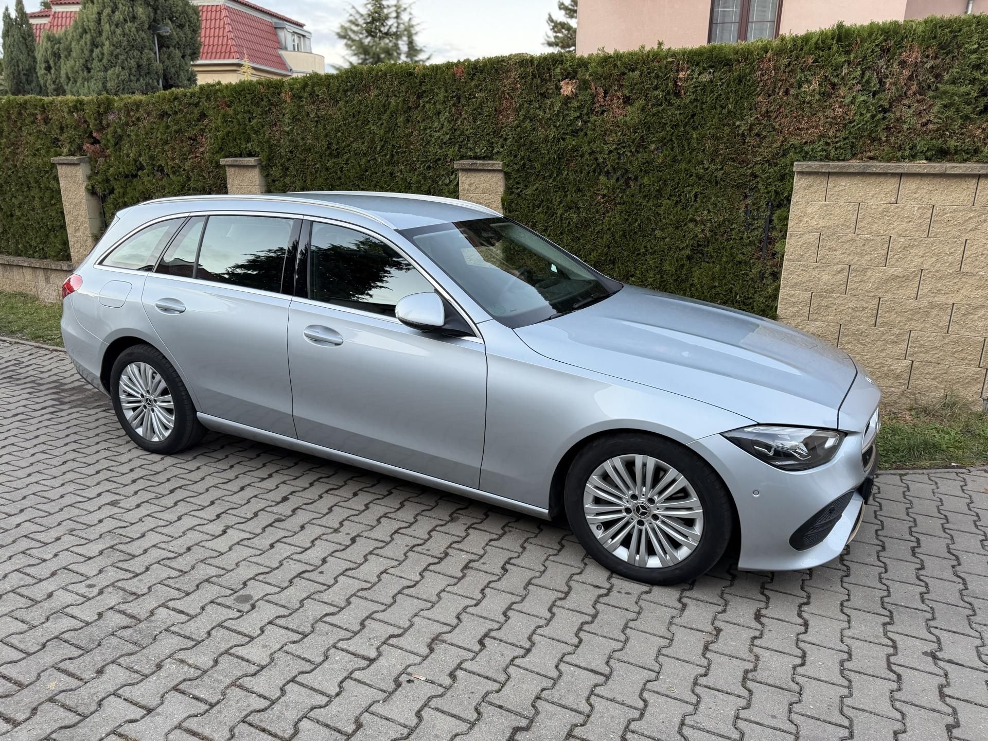 Mercedes-Benz Třídy C, 200D 9Gtronic-AVANTGARDE-Tažné - fotka 3
