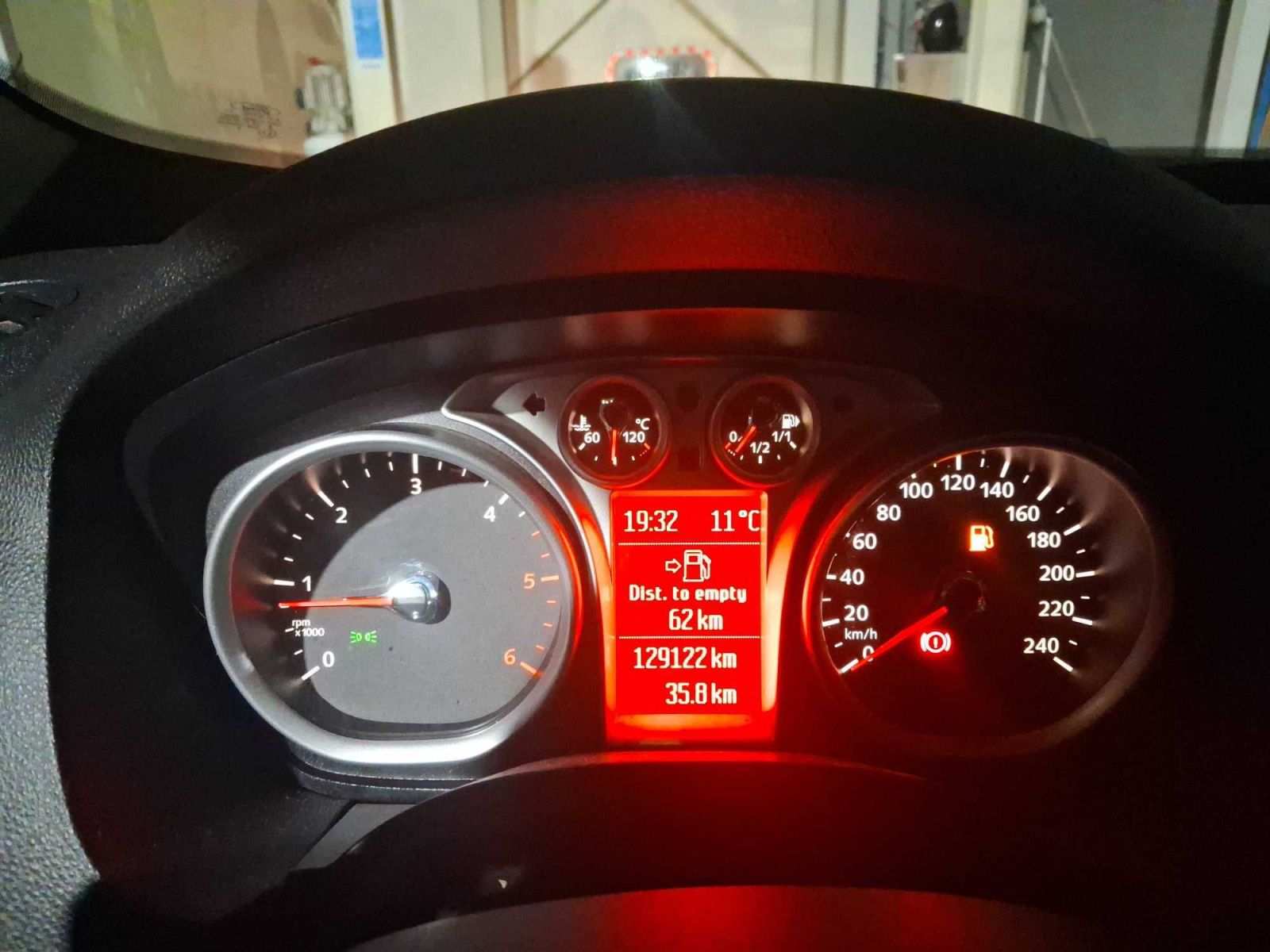 Ford Kuga, 2.0 TDCi, 4X4, Navi - fotka 3