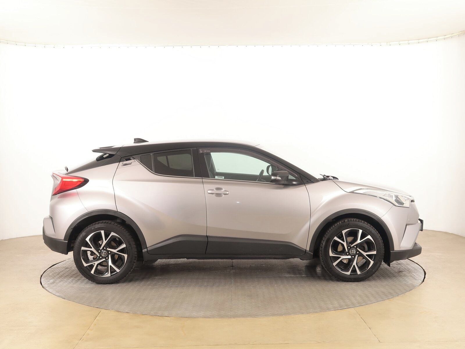 Toyota C-HR, 1.2 Turbo, Serv.kniha - fotka 6