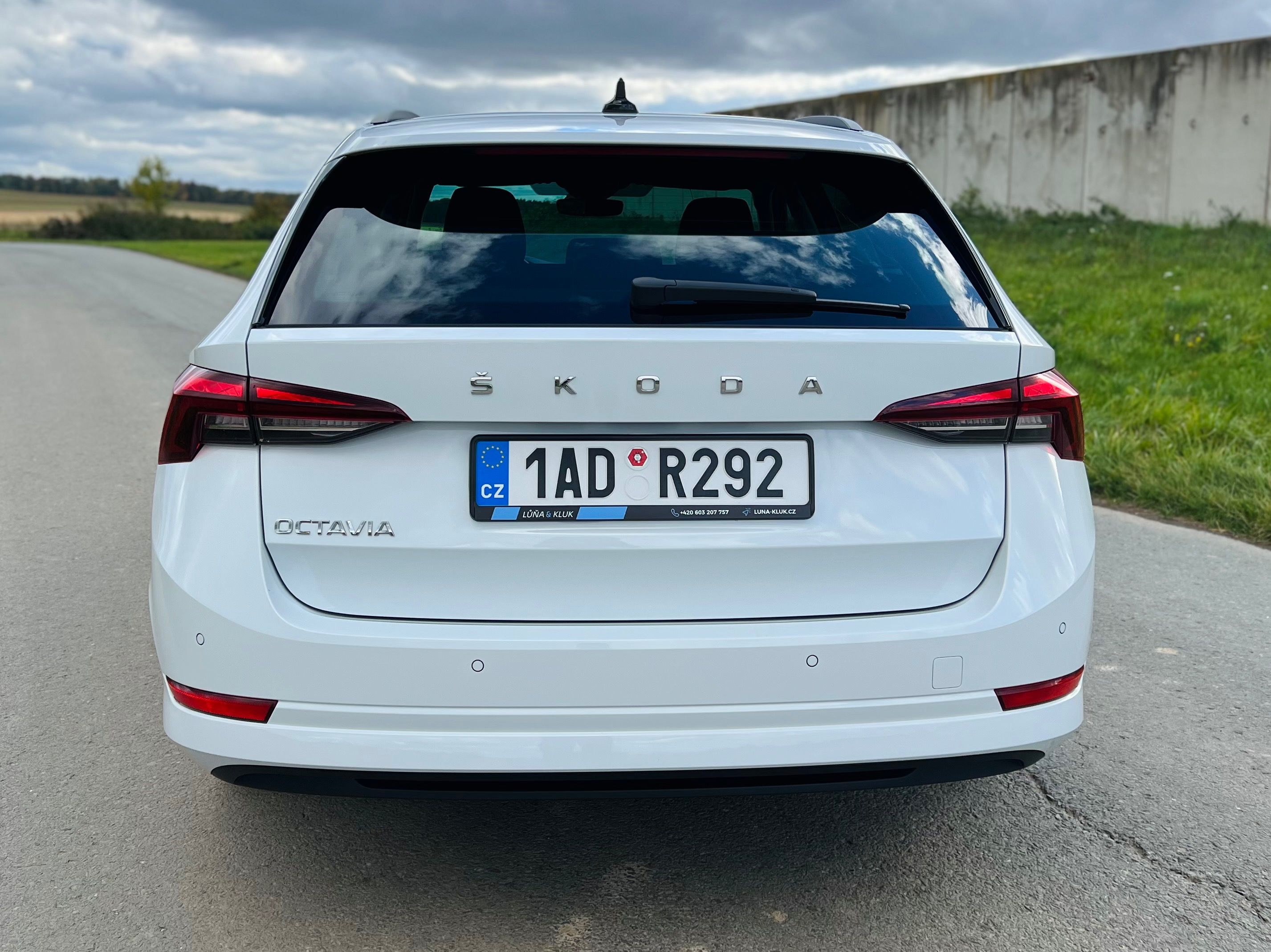 Škoda Octavia, 2.0 TDi, Ambition, DPH, Záruka - fotka 6
