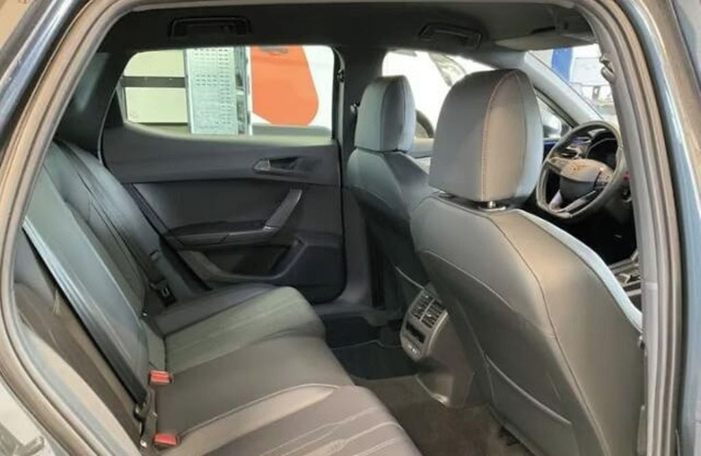Cupra Leon, 2.0 TSI DSG*Navi*Kamera *LED* - fotka 6