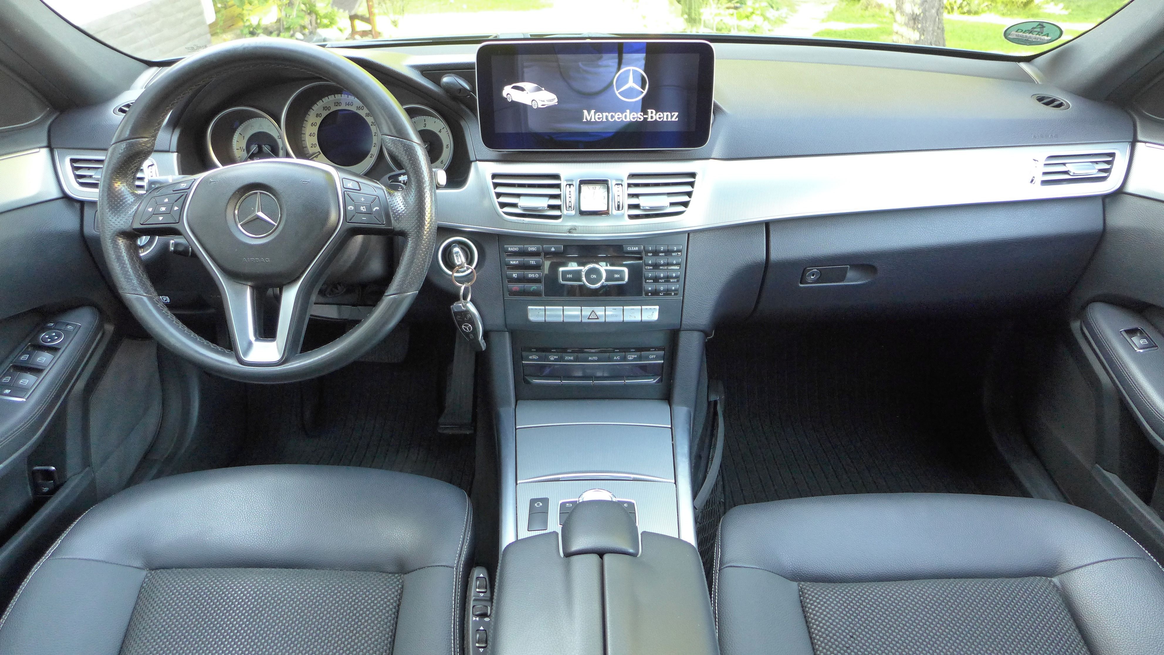 Mercedes-Benz Třídy E, 220Cdi, W212 - fotka 6