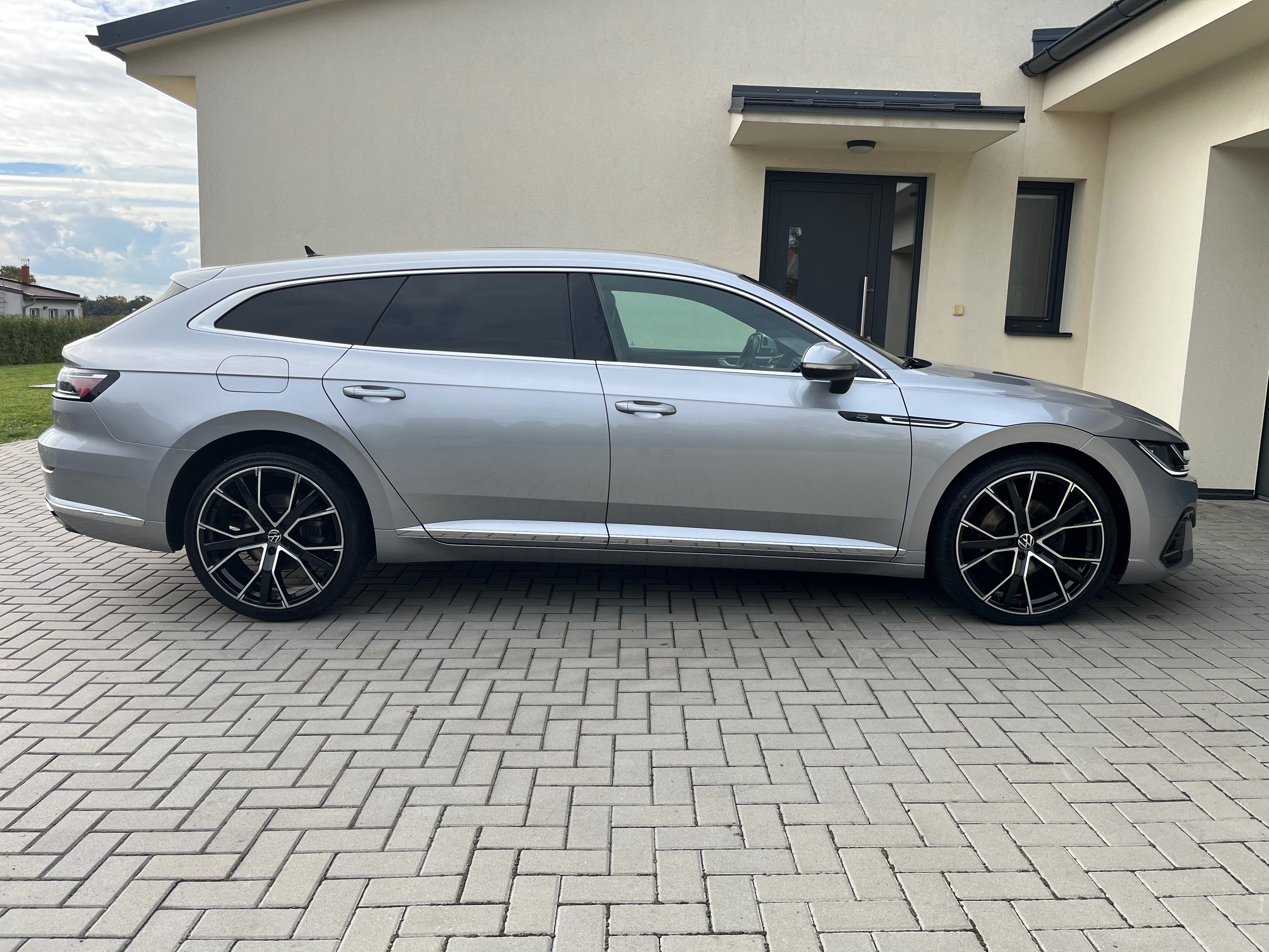 Volkswagen Arteon Shooting Brake, 2.0TSi R-line SHOOTING BRAKE - fotka 6