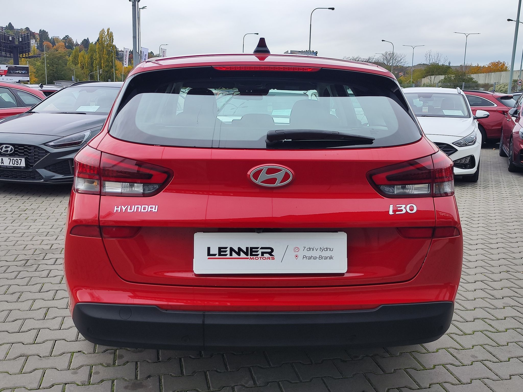 Hyundai i30, 1.5T-GDI/103kW Comfort 16" DCT - fotka 6