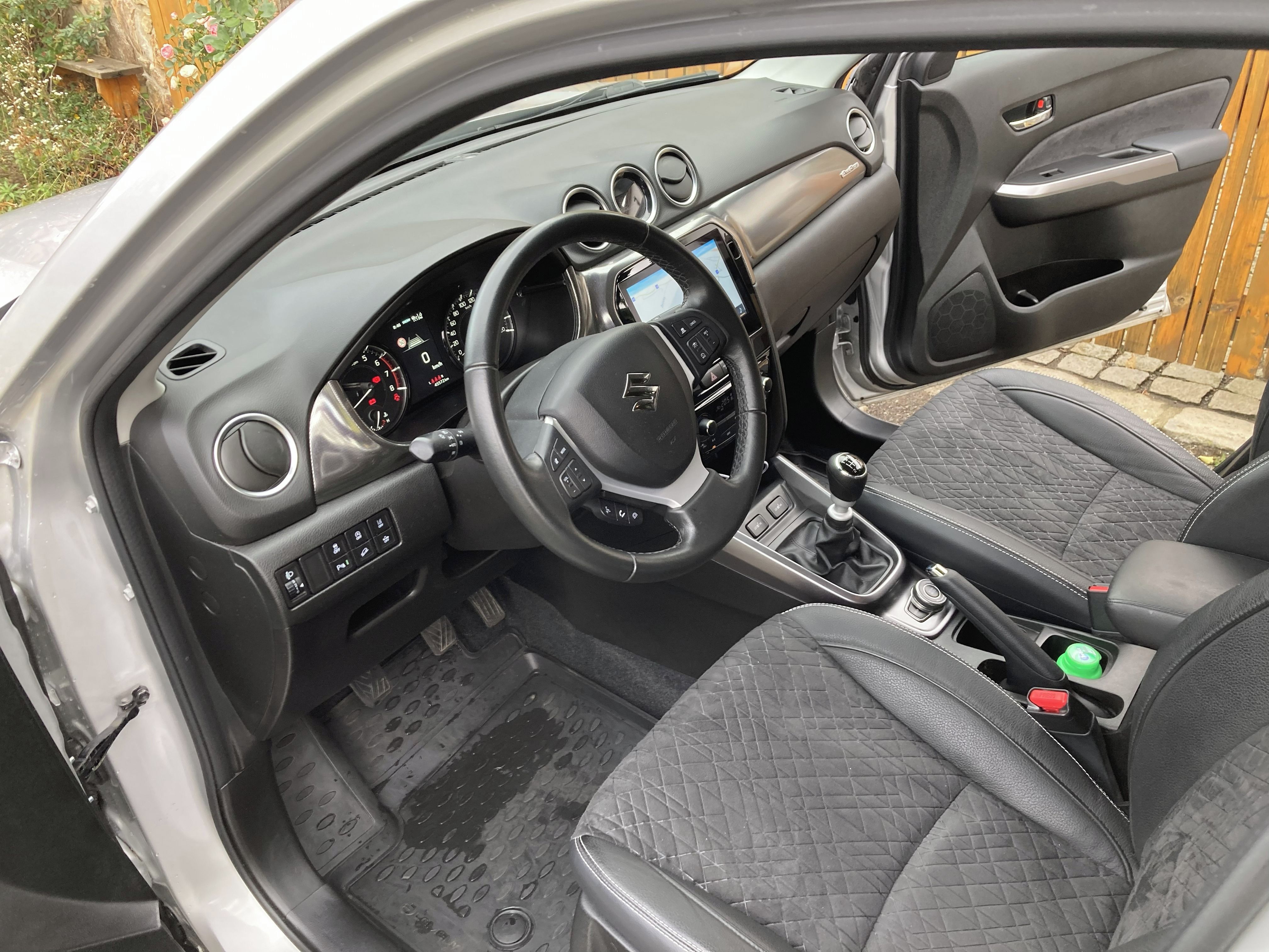 Suzuki Vitara, 4x4 allgrip, Elegance - fotka 5