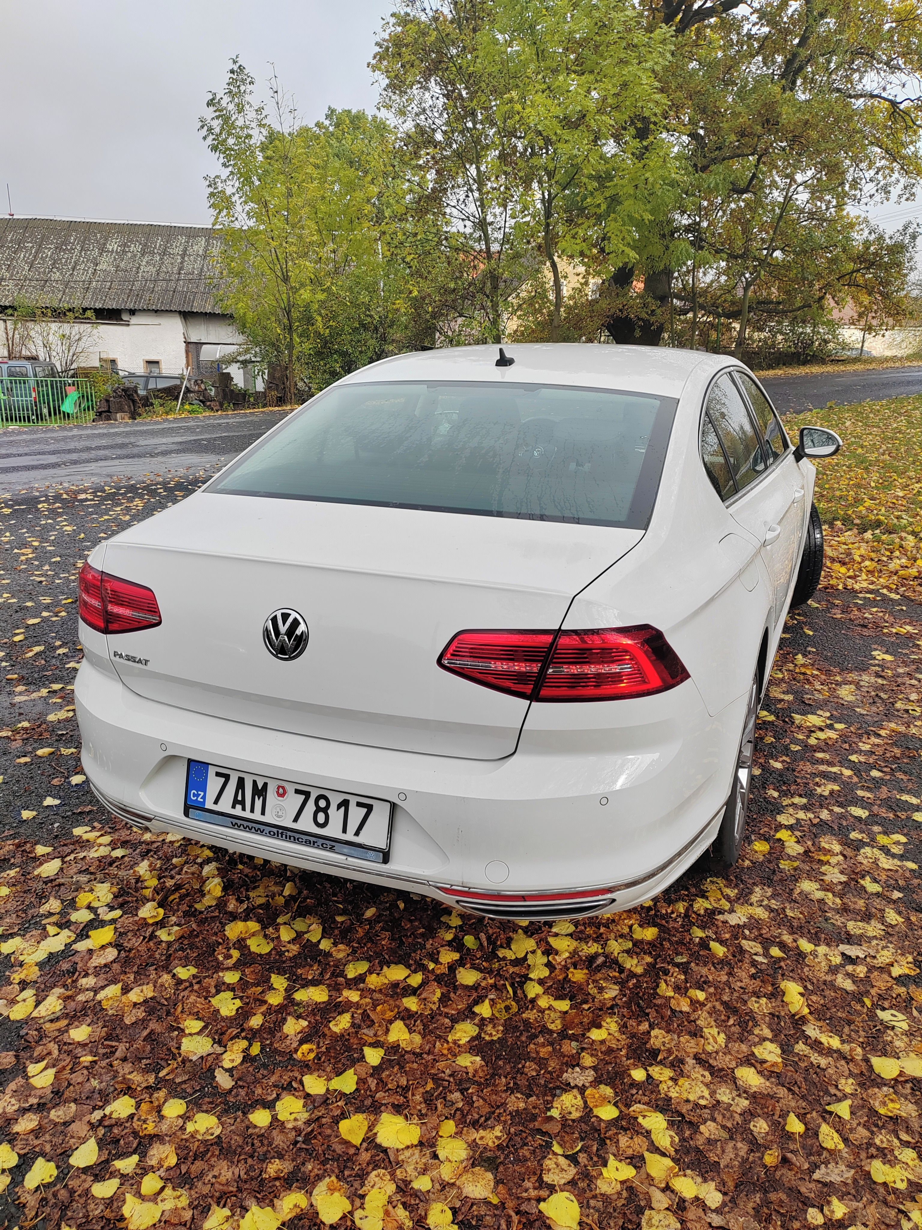 Volkswagen Passat, Passat sedan 2.0 110kw - fotka 6
