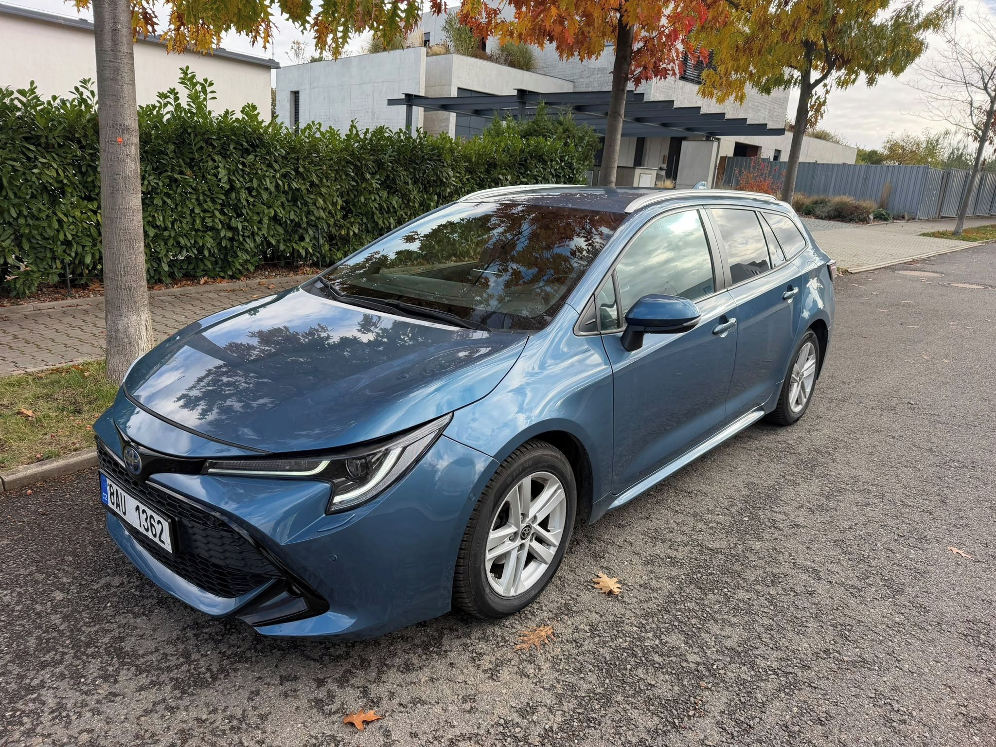 Toyota Corolla, 1.8. Hybrid Comfort
