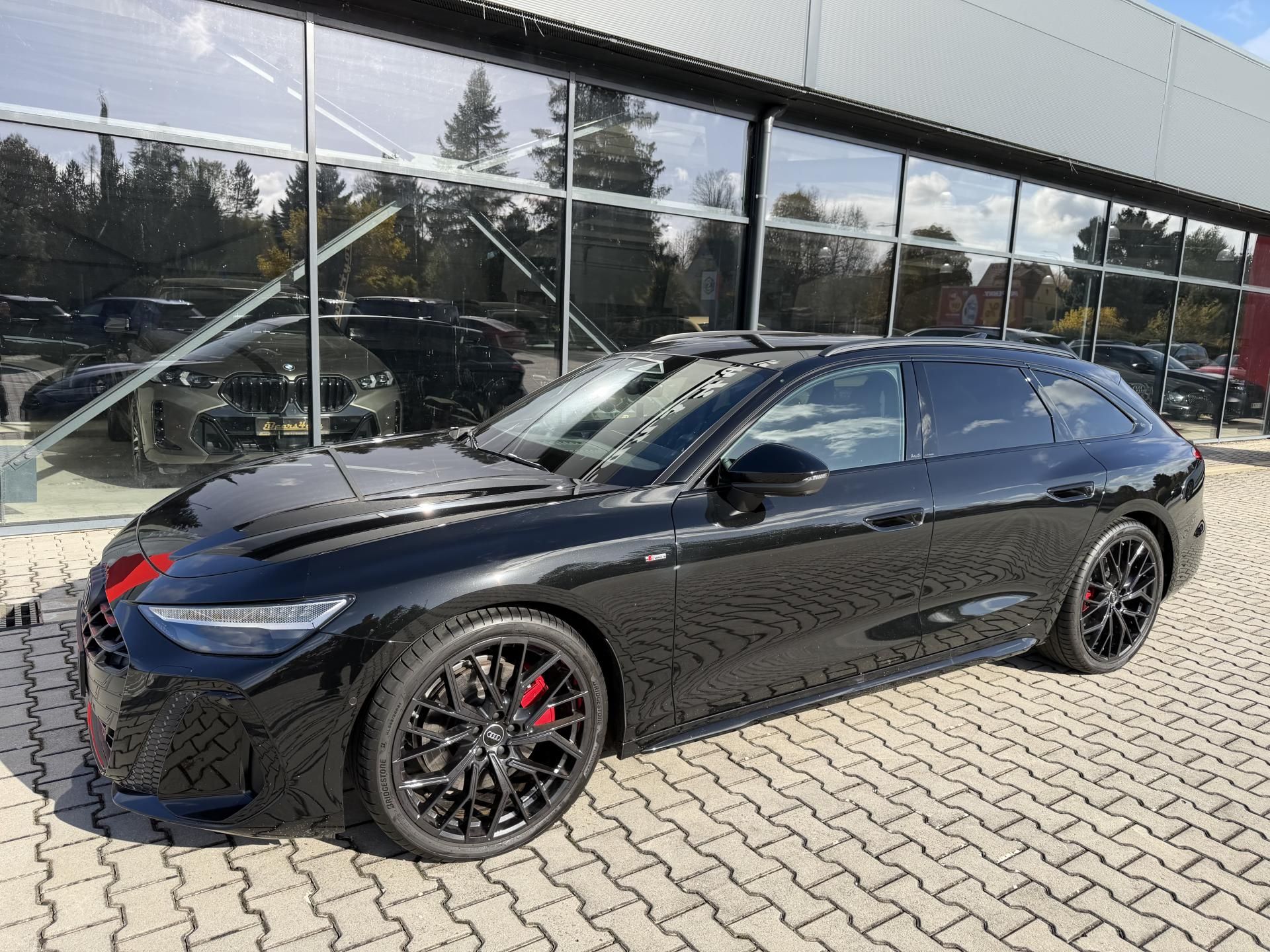 Audi A6, 150kW STR 4X4 S-LINE 3D R21!!! - fotka 3
