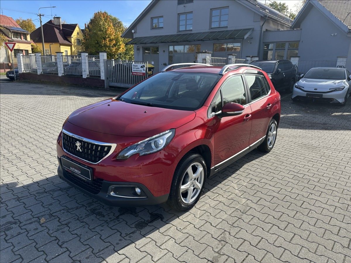Peugeot 2008, 1,2 PureTech GT Line, 96kW - fotka 6