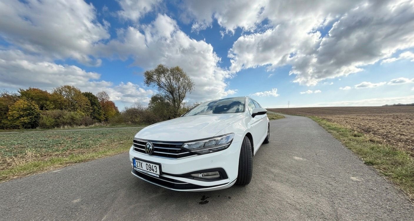 Volkswagen Passat, Vw Passat,1.5TSI - Servisovano - fotka 2