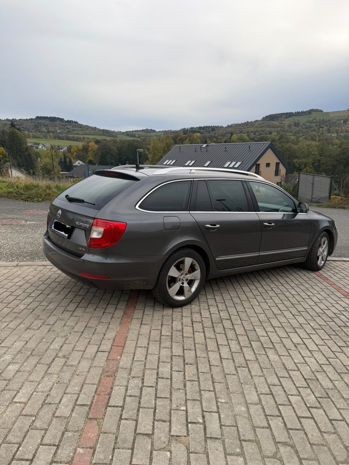 Škoda Superb, 2.0TDi 125kw 4x4 DSG - fotka 3