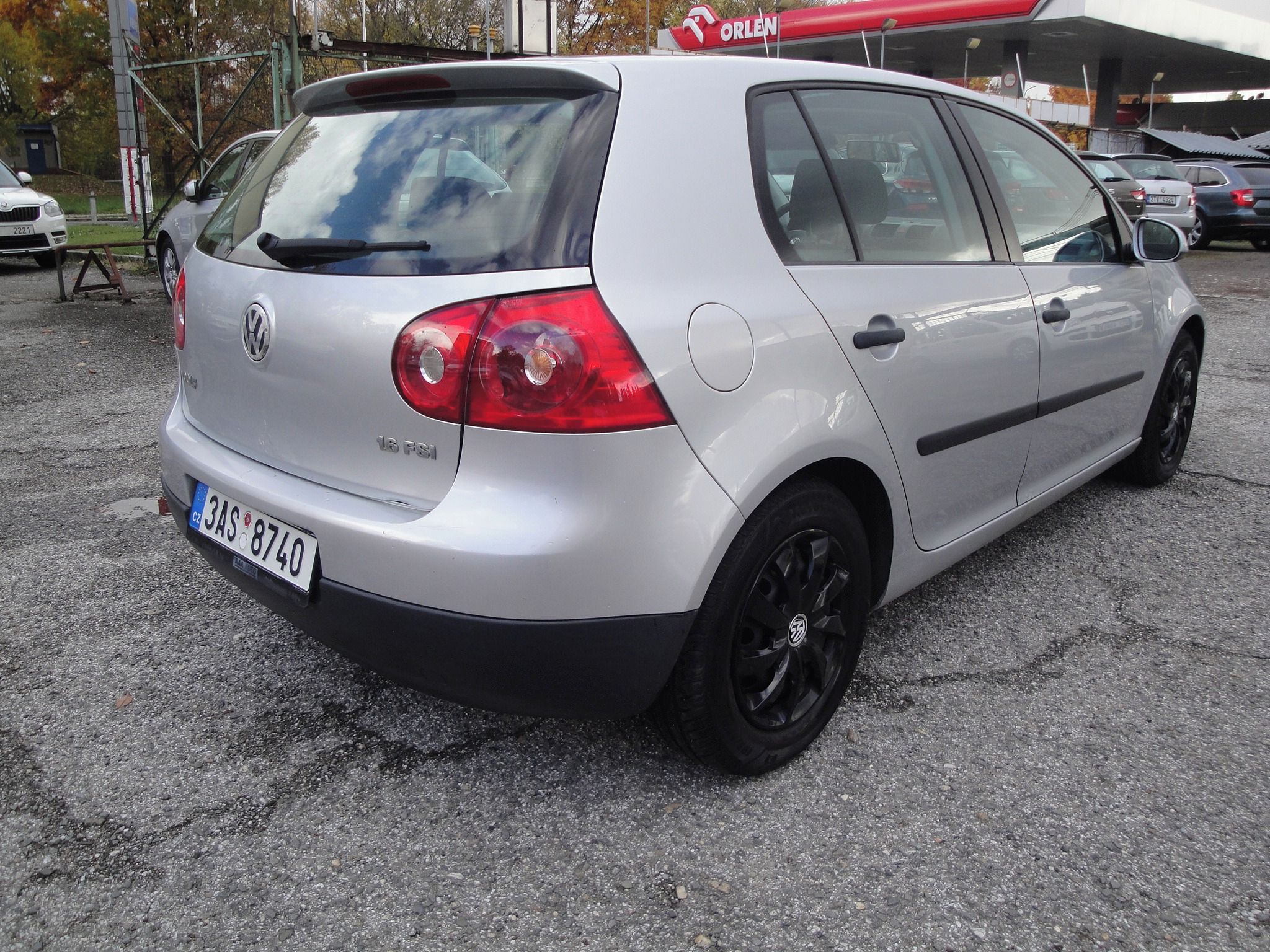 Volkswagen Golf, 1.6 FSI 85kw Vyh seda STK 2028 - fotka 5