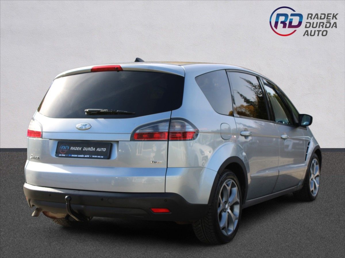 Ford S-MAX, 2,0 TDCi  TAŽNÉ - fotka 5