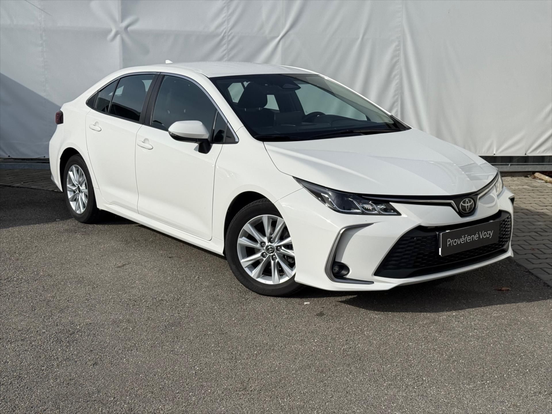 Toyota Corolla, 1,5 Comfort, Automat - fotka 3