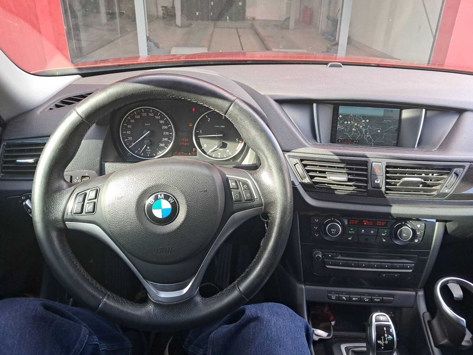 BMW X1, xDrive18d, xLine, 4X4 - fotka 3