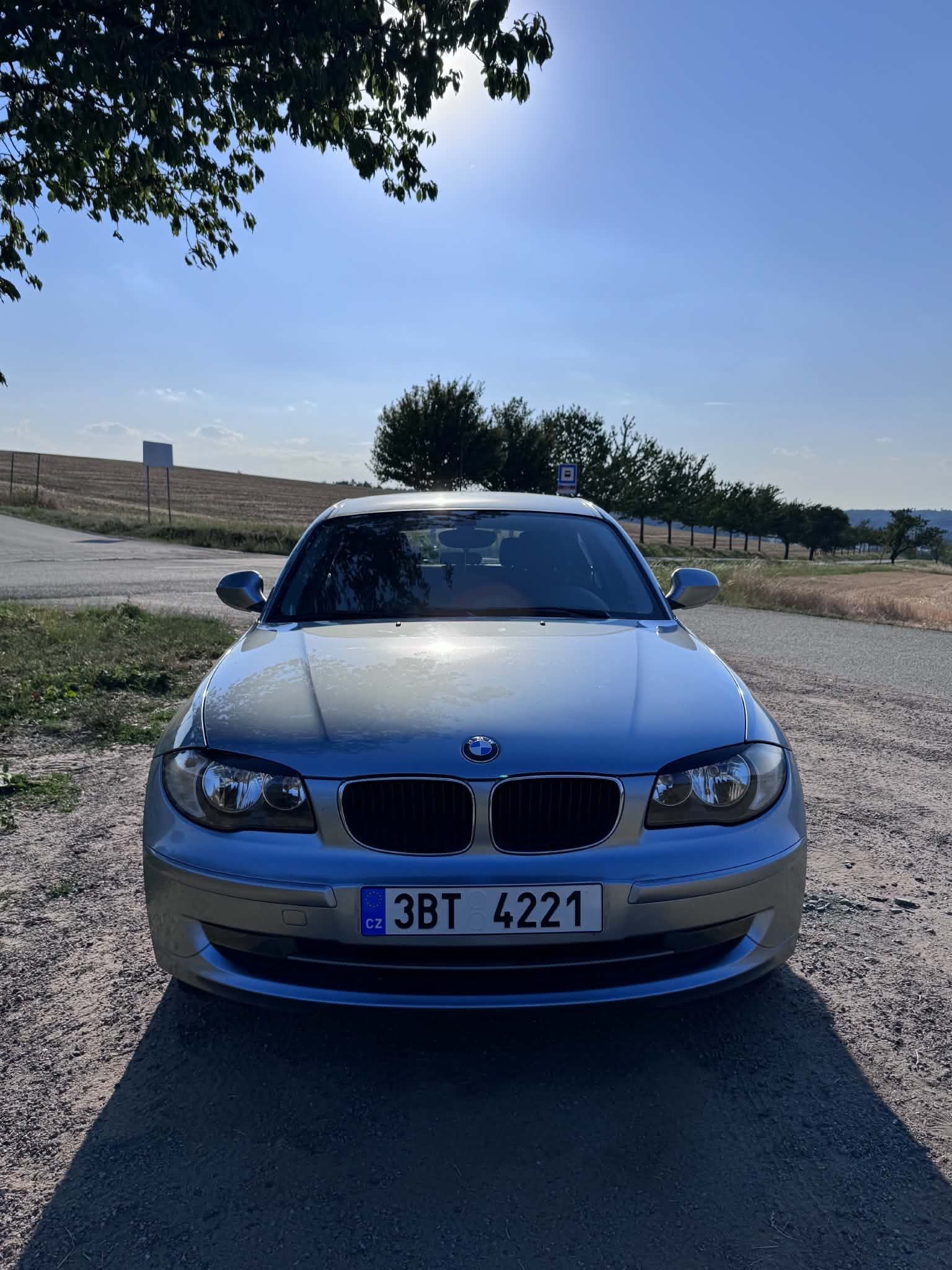 BMW Řada 1, 2.0 benzin
