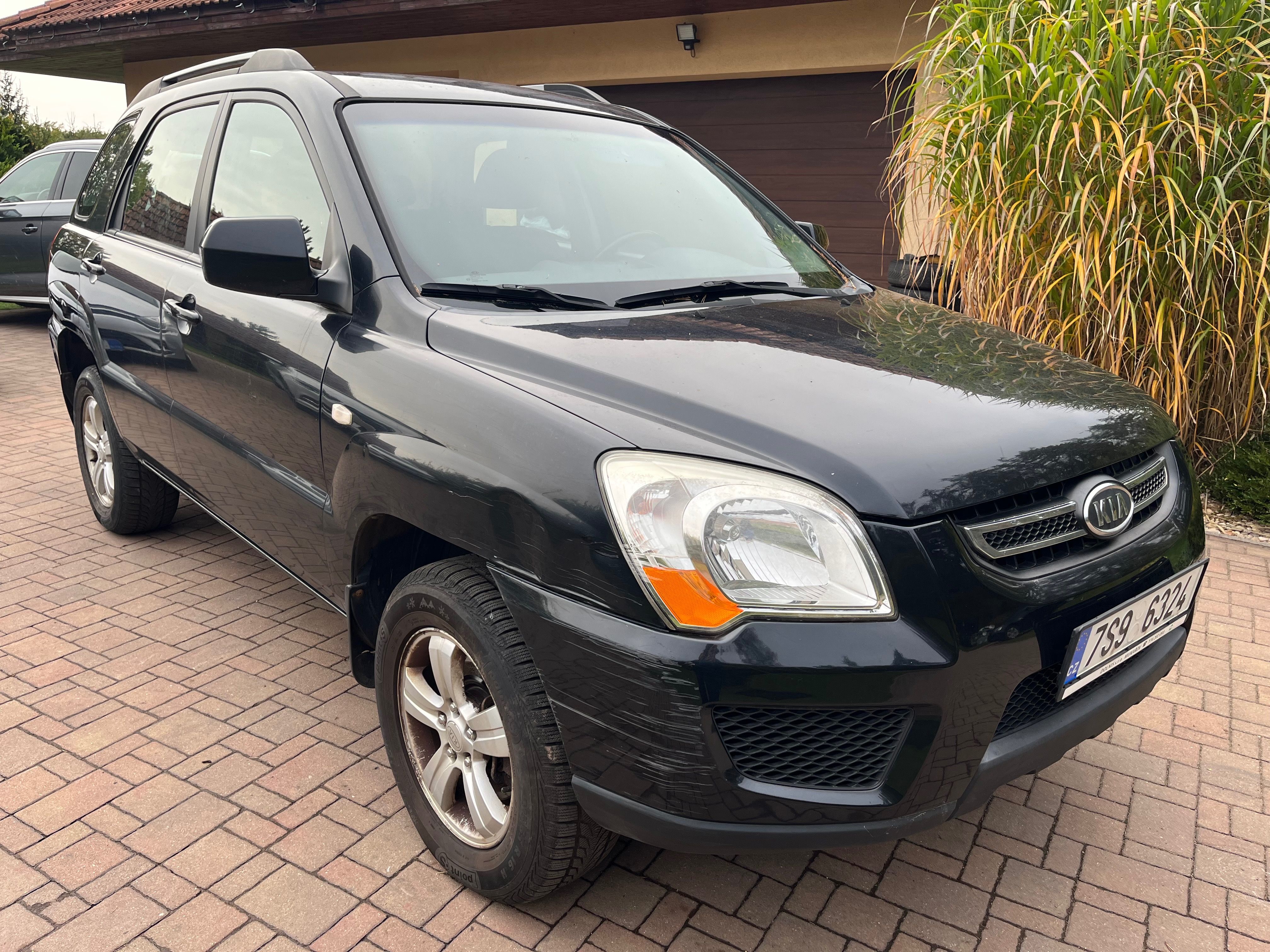 Kia Sportage, 2.0i 4x4 CZ 1.Majitel Nová STK - fotka 2