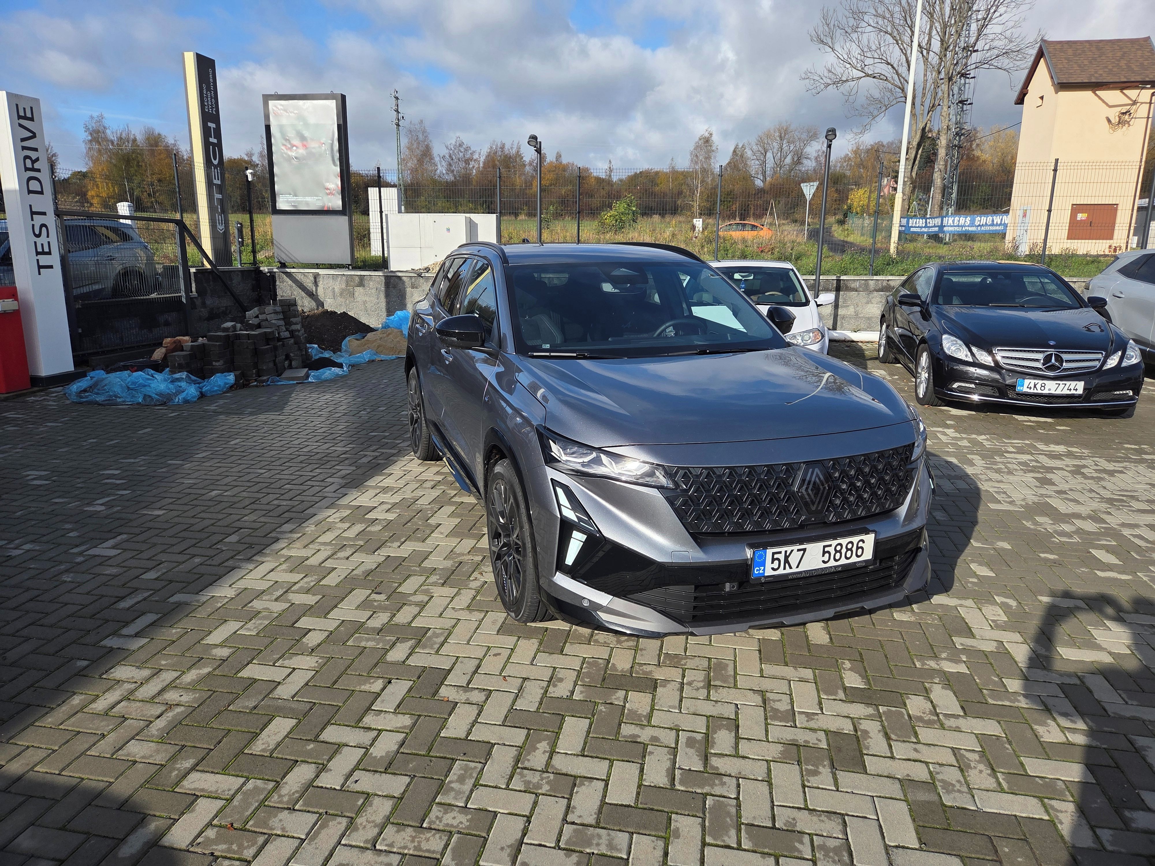 Renault Austral, esprit Alpine E-Tech 200k - fotka 3