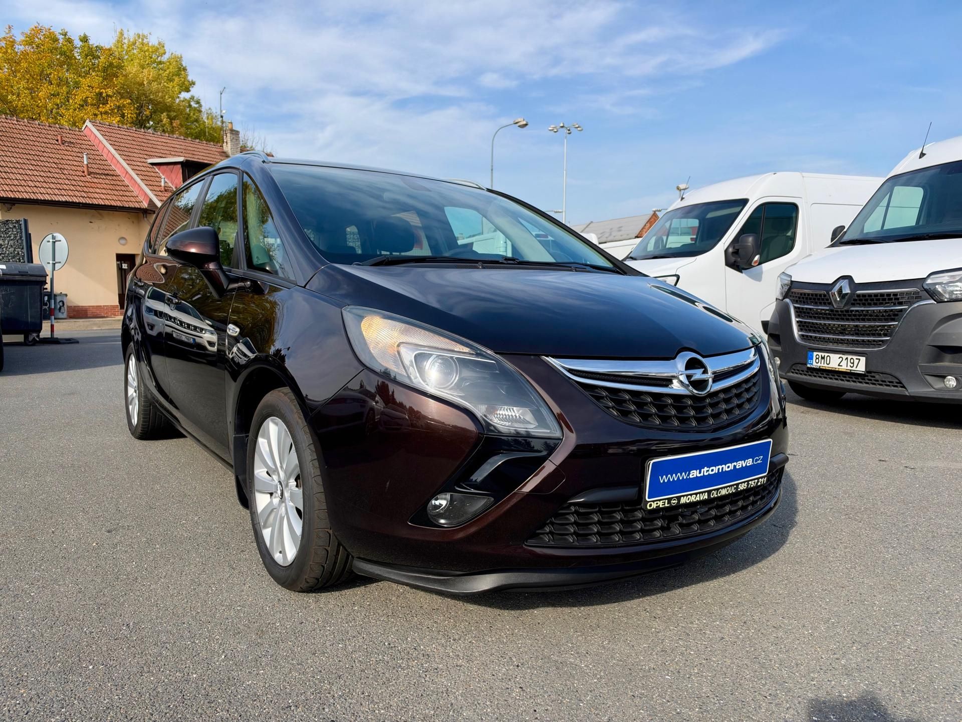 Opel Zafira, 1.4T - 1.Majitel - CZ - fotka 3