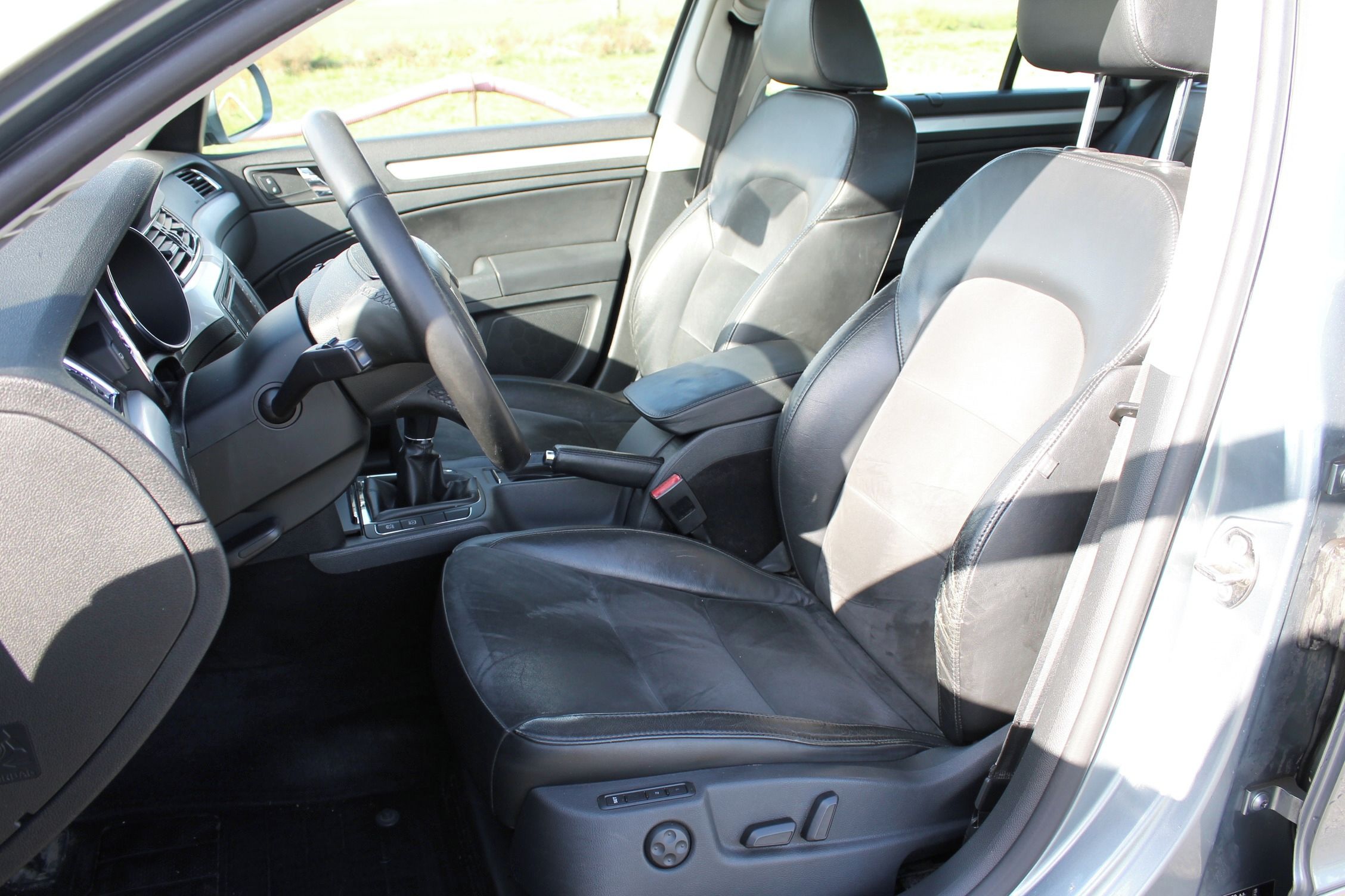 Škoda Superb, 2.0 TDI 125kW 4X4 ELEGANCE - fotka 6