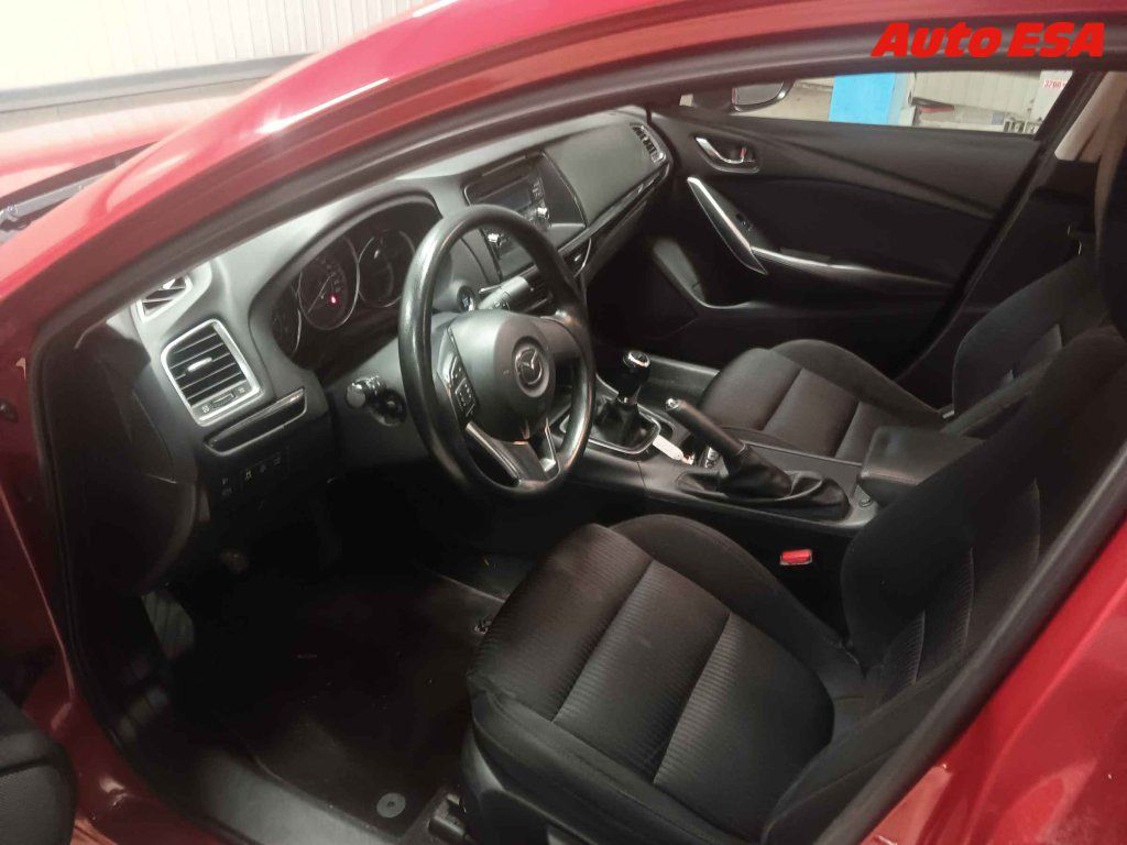 Mazda 6, 2.0i,1.maj,ČR - fotka 3